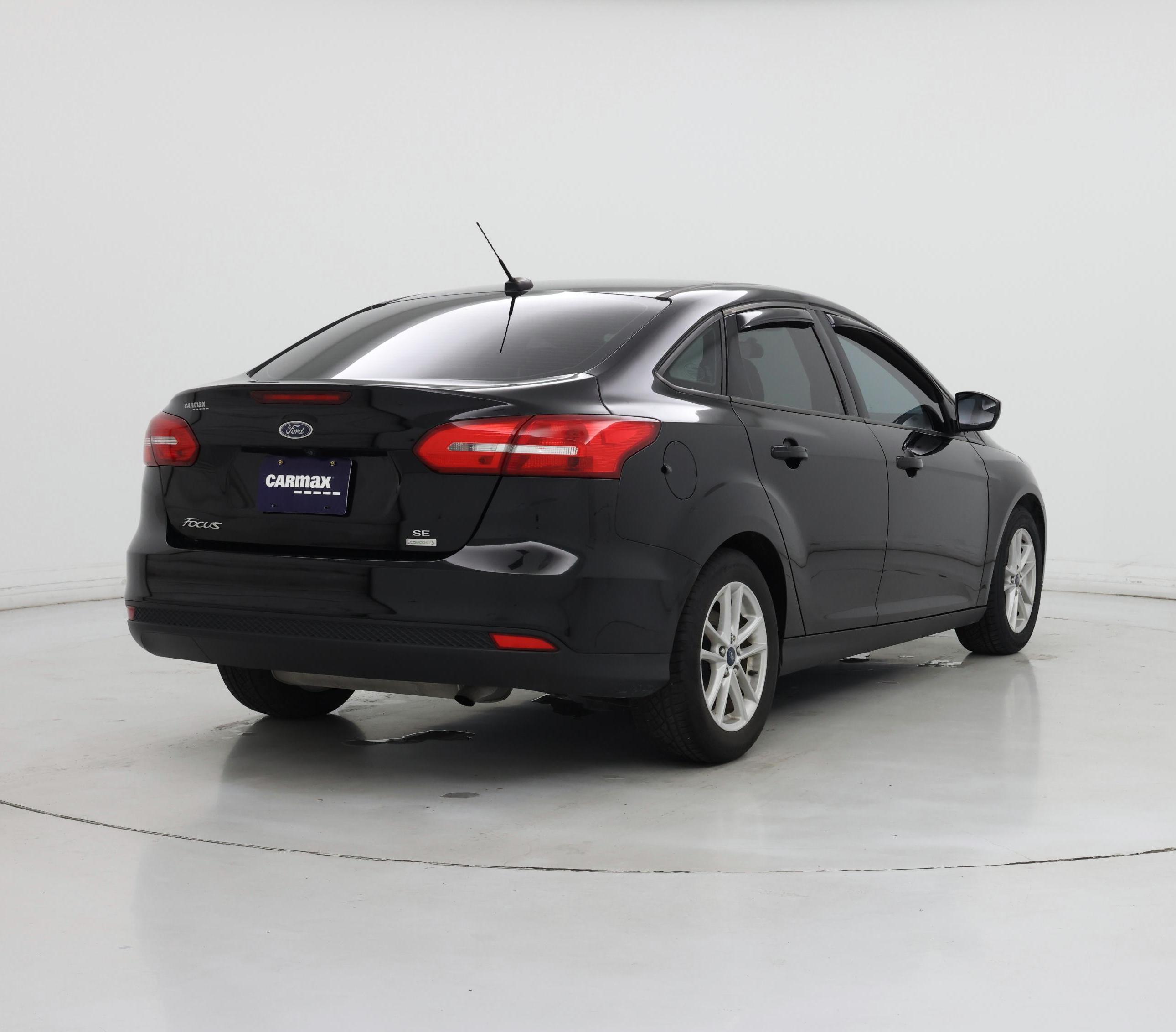 Thumbnail: 2018 Ford Focus - 8