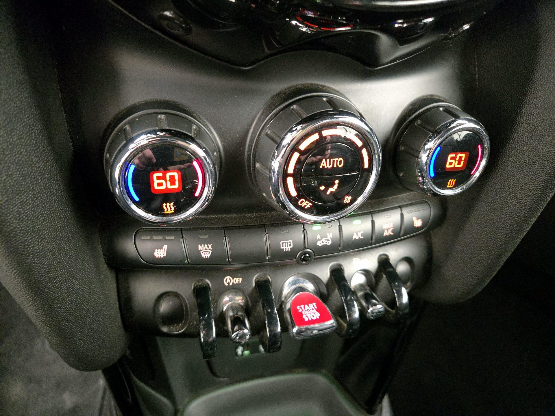 Thumbnail: 2016 MINI Cooper - 15