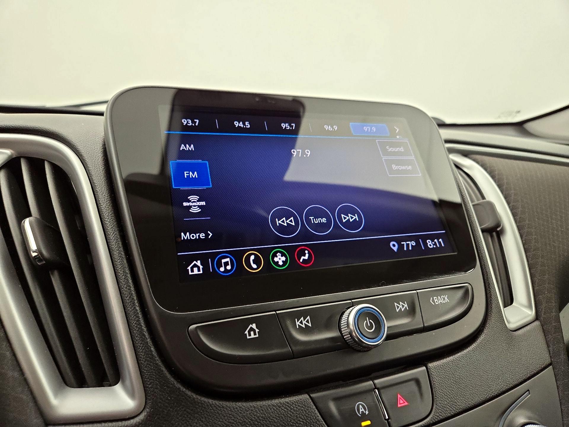 Thumbnail: 2022 Chevrolet Malibu - 15