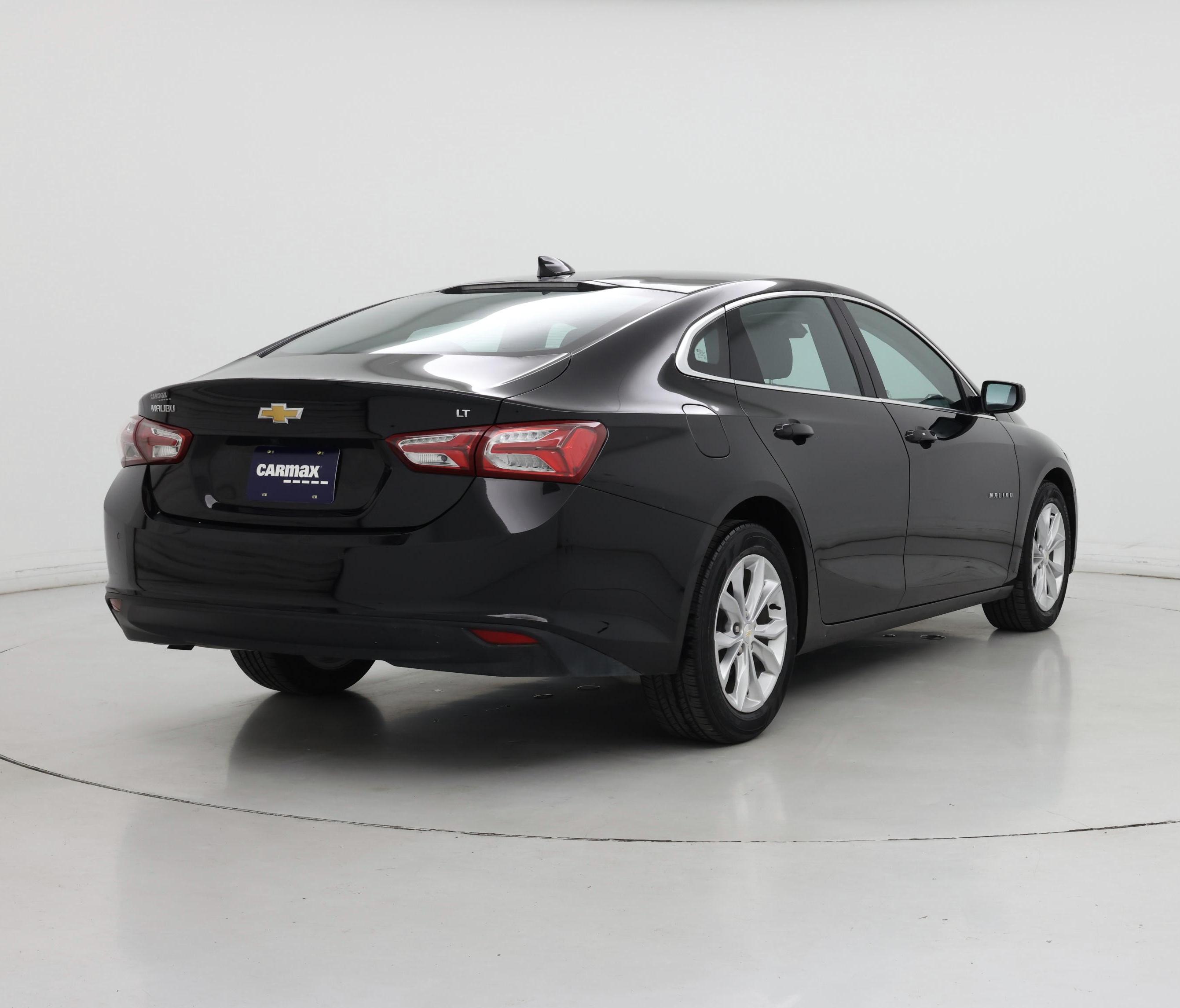 Thumbnail: 2022 Chevrolet Malibu - 8