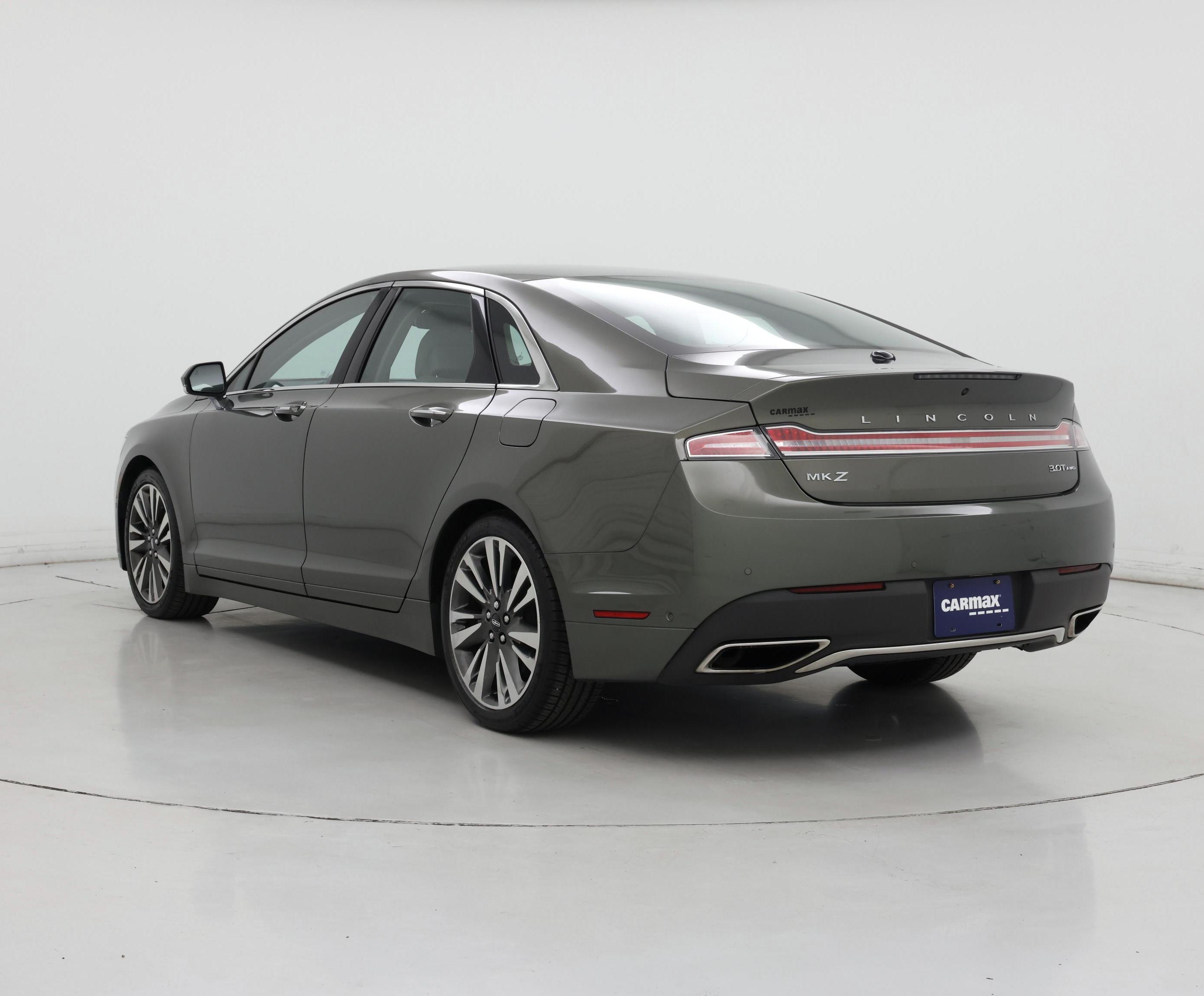 Thumbnail: 2017 Lincoln MKZ - 2