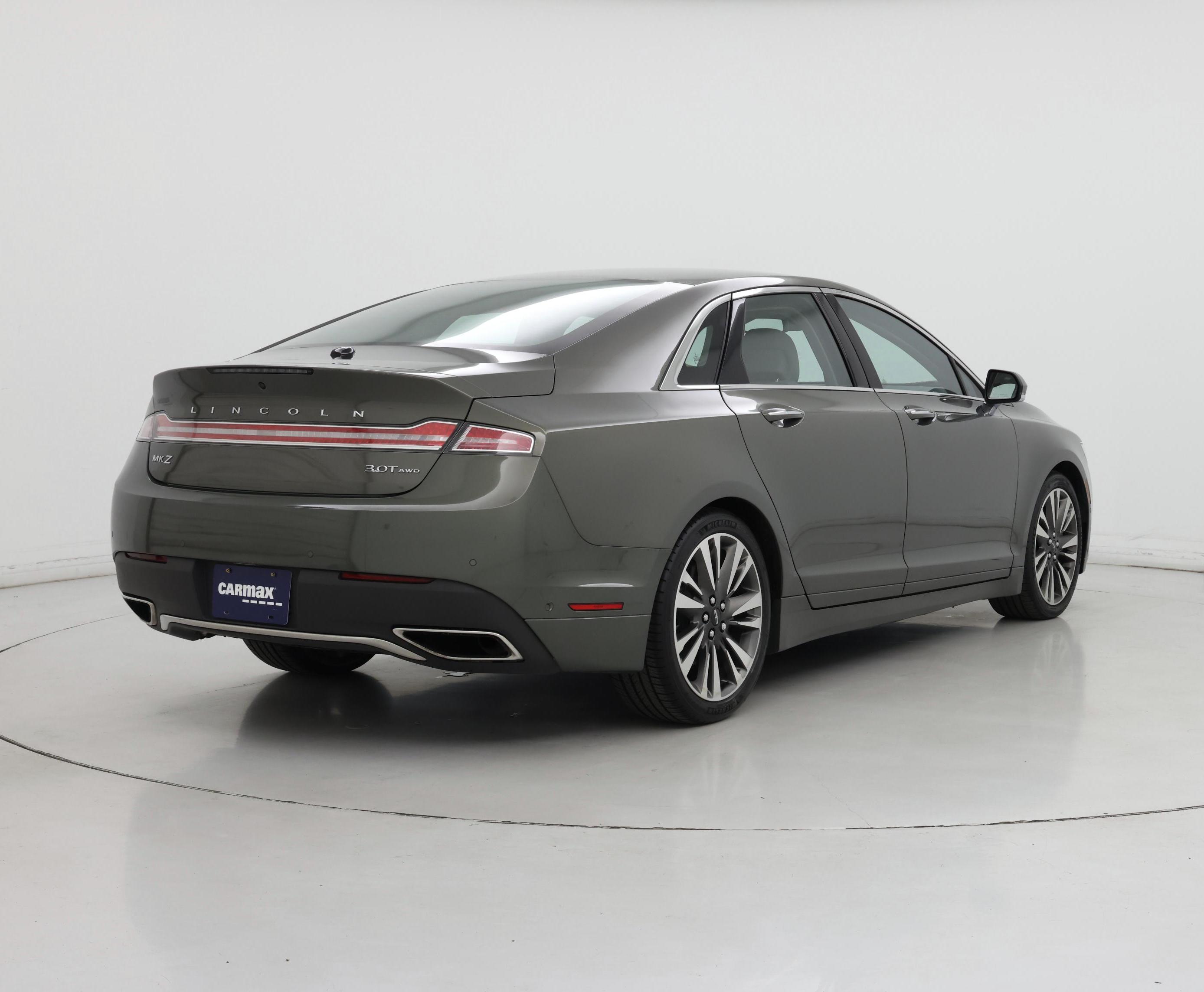 Thumbnail: 2017 Lincoln MKZ - 8