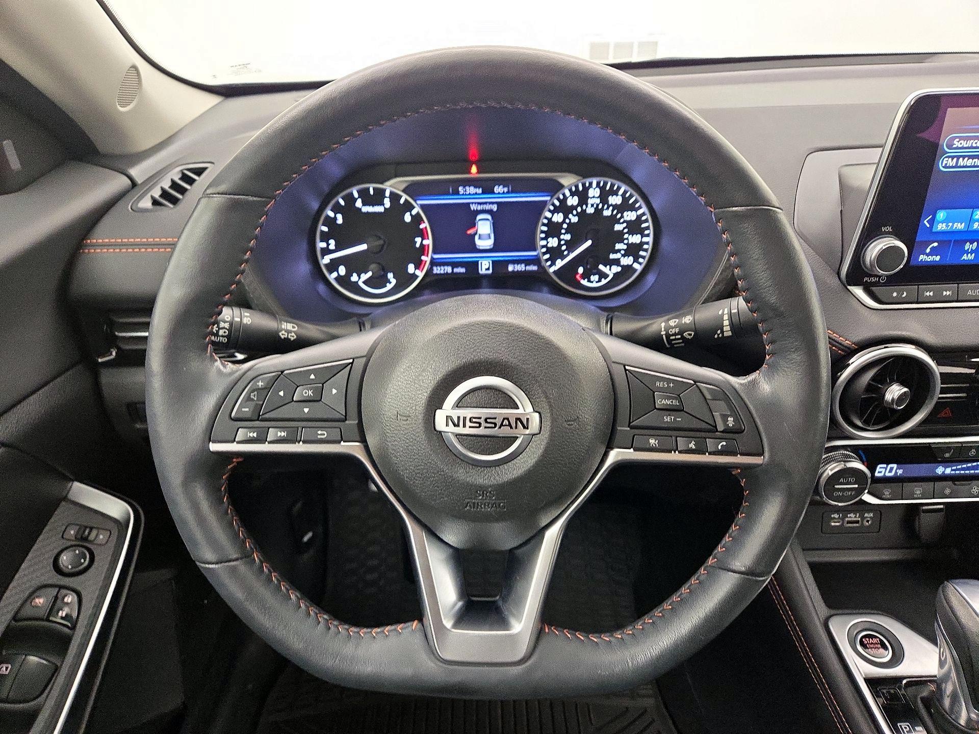 Thumbnail: 2022 Nissan Sentra - 10