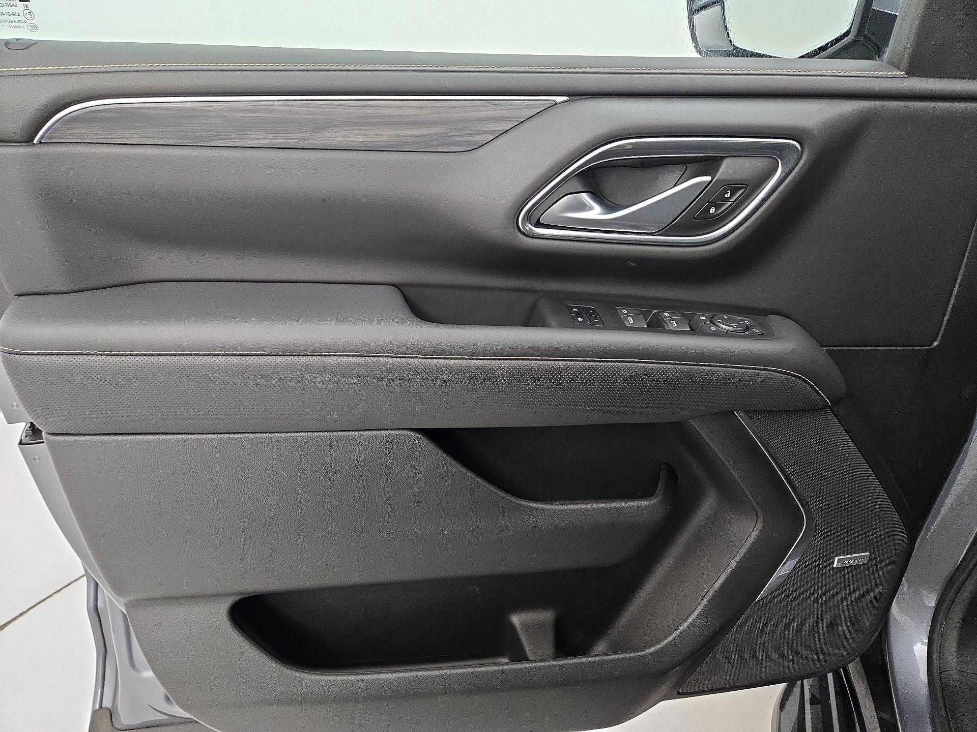 Thumbnail: 2022 GMC Yukon XL - 12