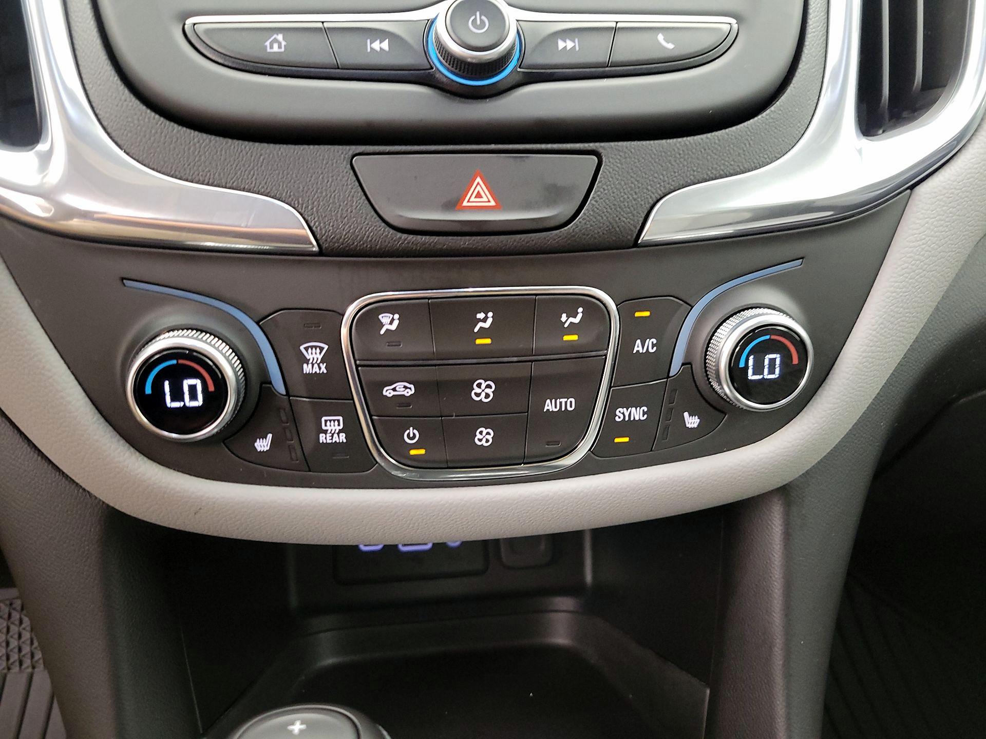 Thumbnail: 2021 Chevrolet Equinox - 16