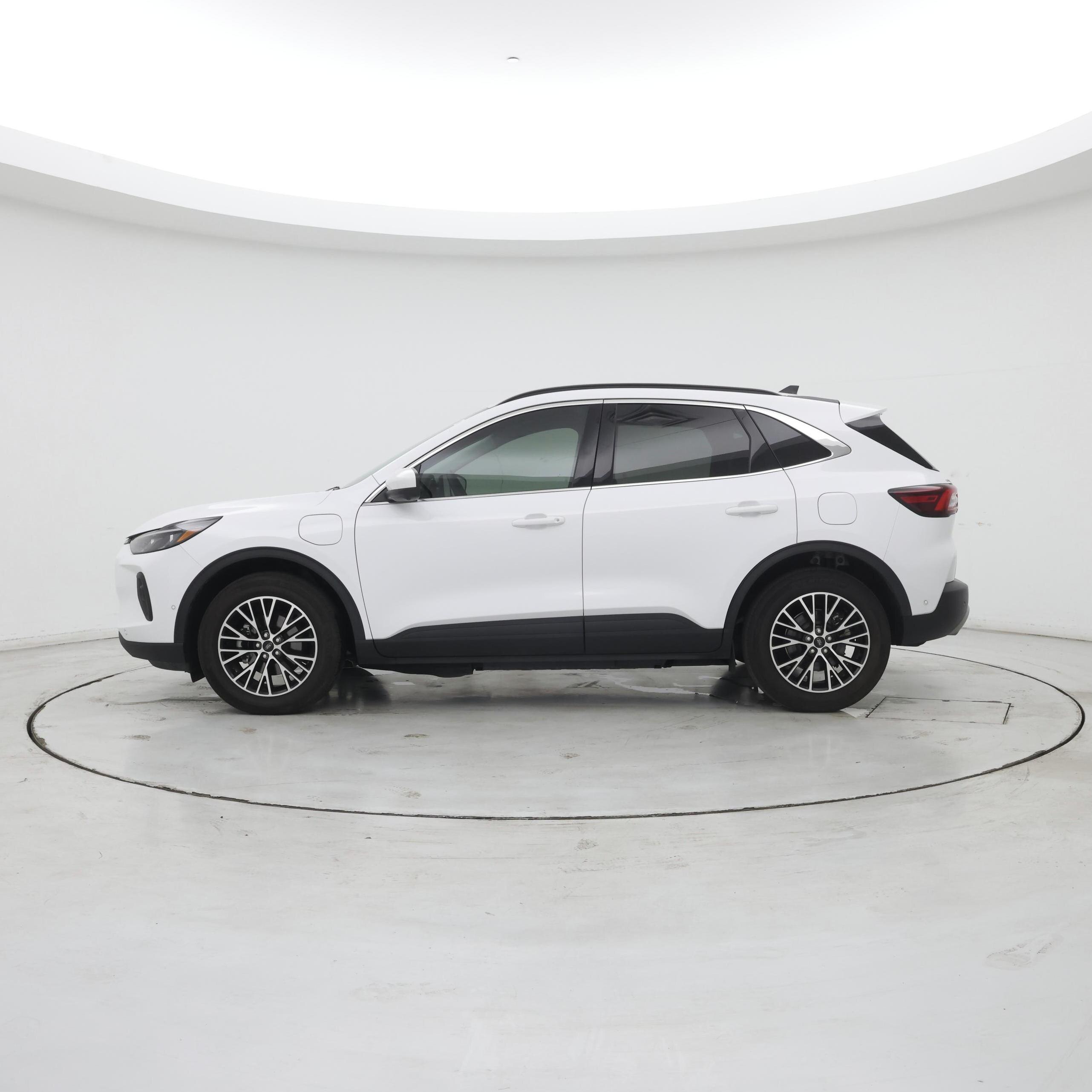 Thumbnail: 2023 Ford Escape - 3