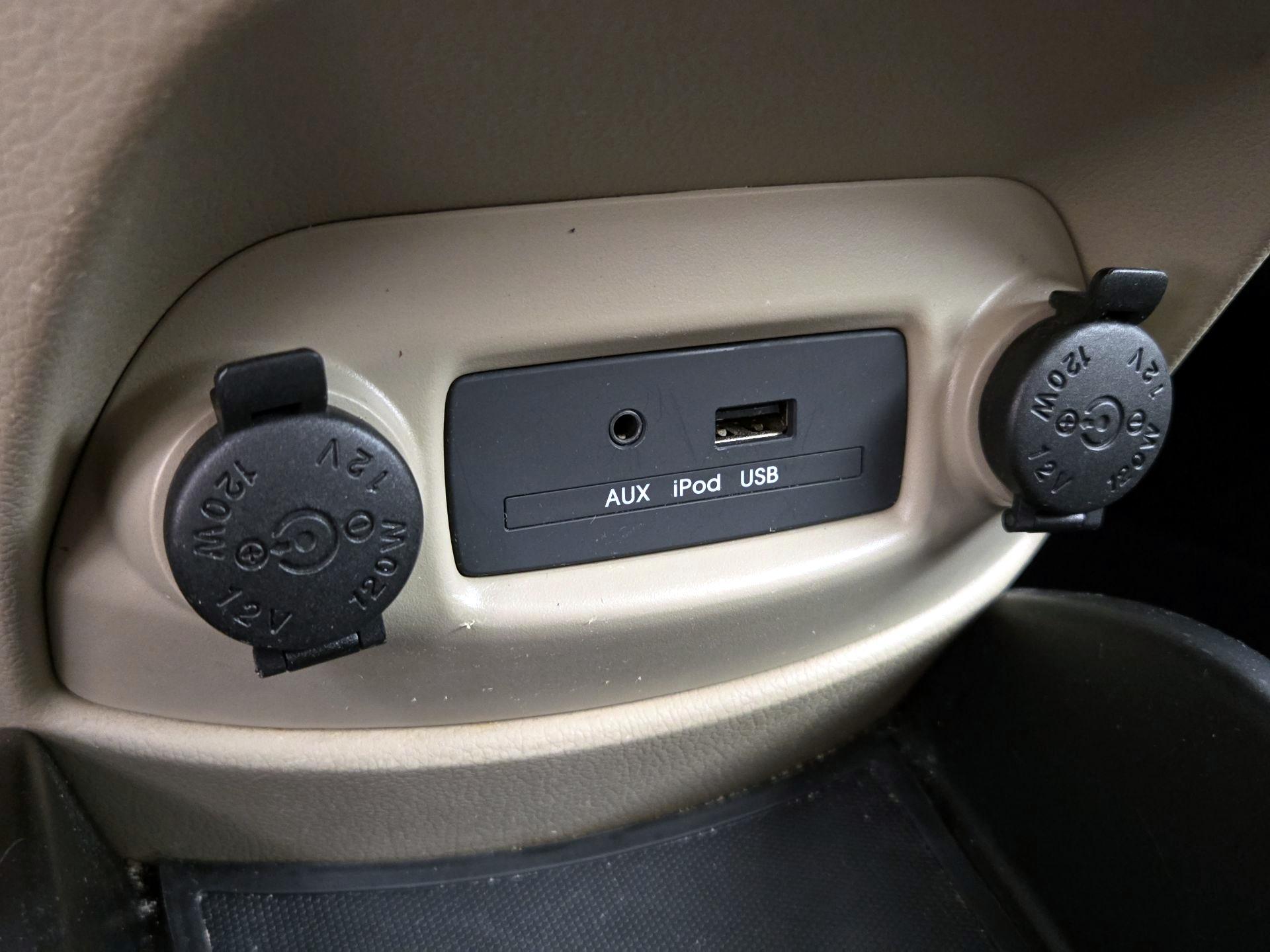 Thumbnail: 2013 Kia Soul - 19