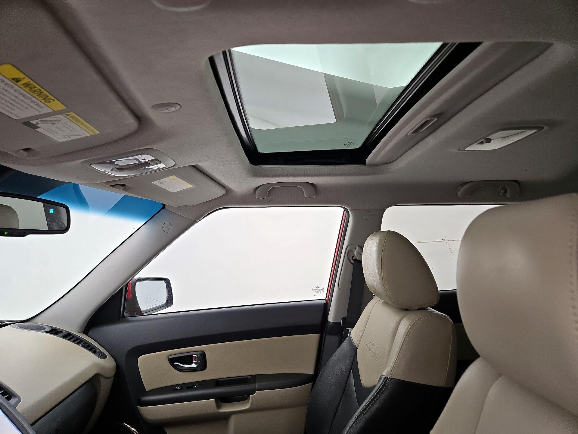Thumbnail: 2013 Kia Soul - 20