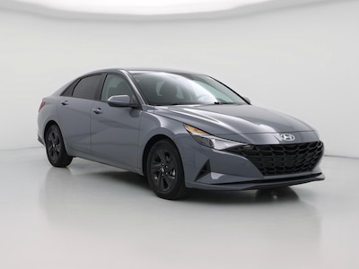 Gray 2022 Hyundai Elantra SEL
