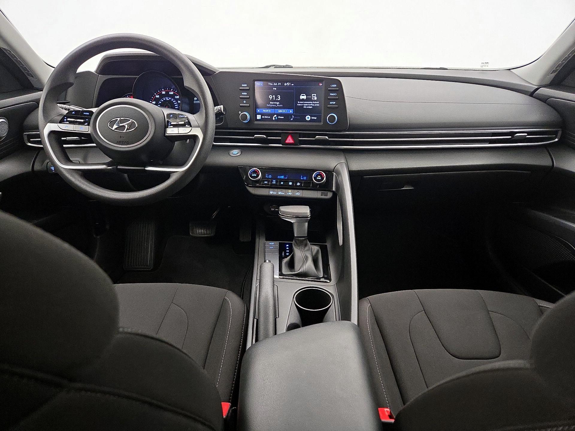 Thumbnail: 2022 Hyundai Elantra - 9