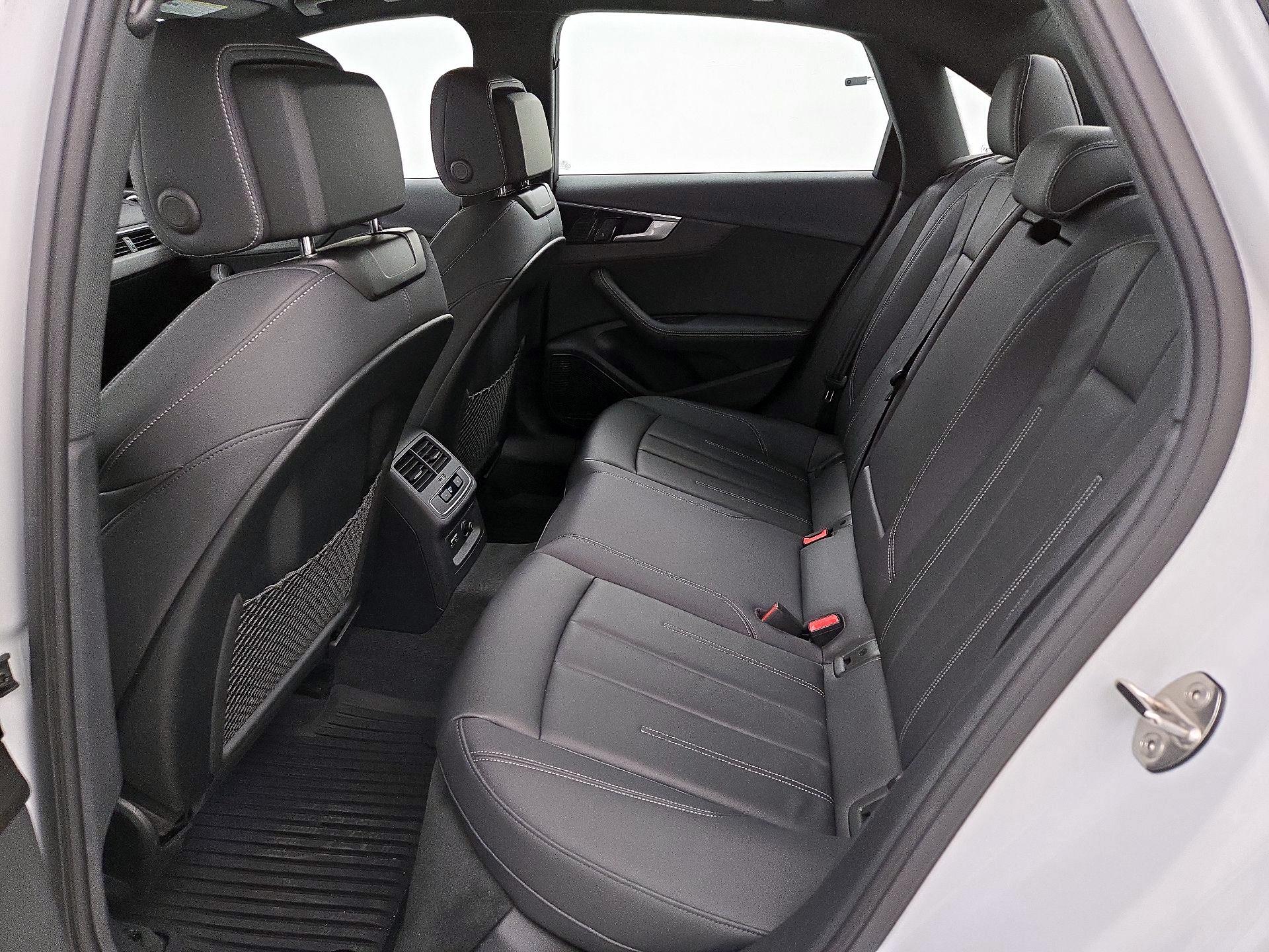 Thumbnail: 2020 Audi A4 - 20