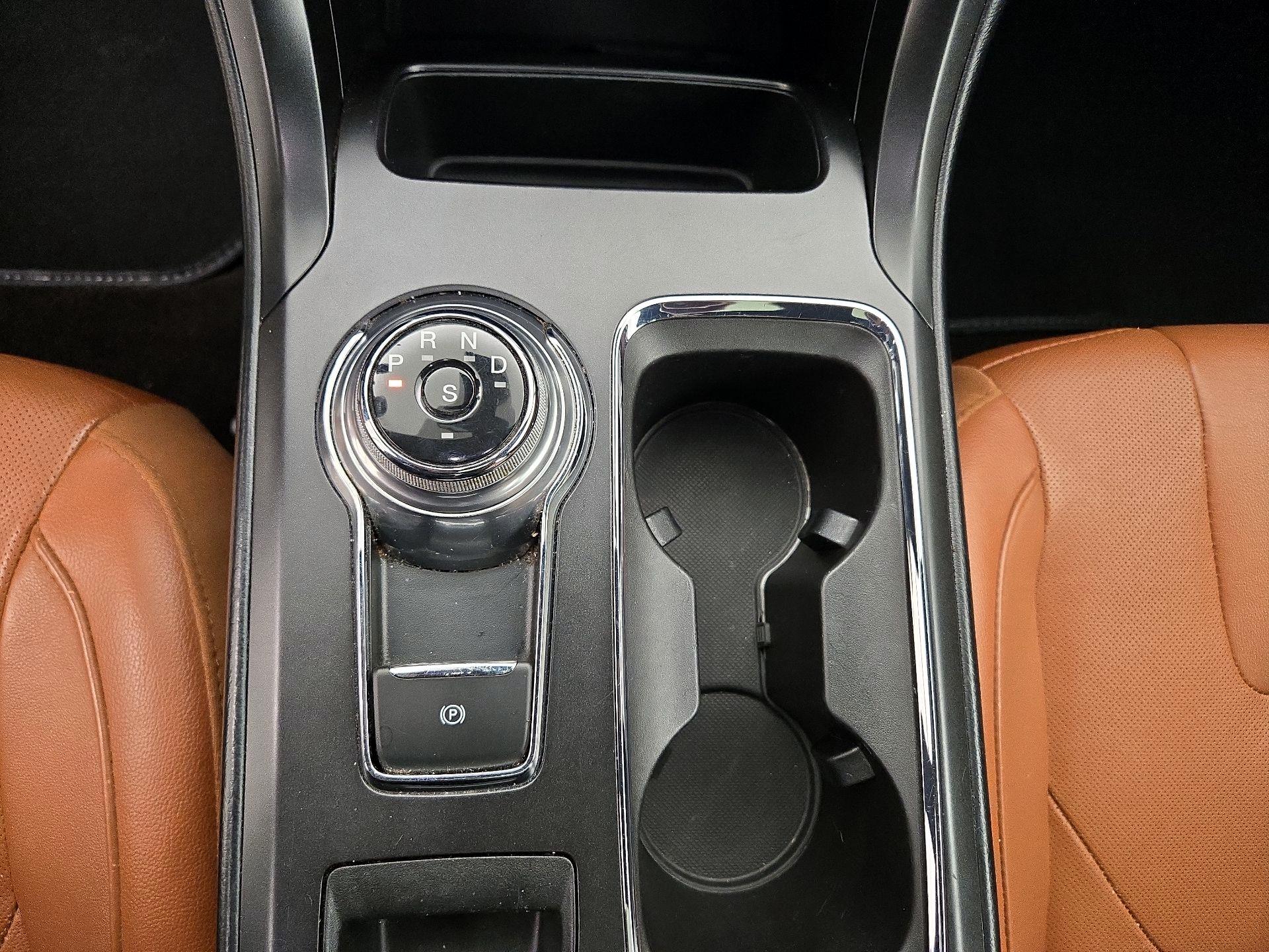 Thumbnail: 2019 Ford Fusion - 18