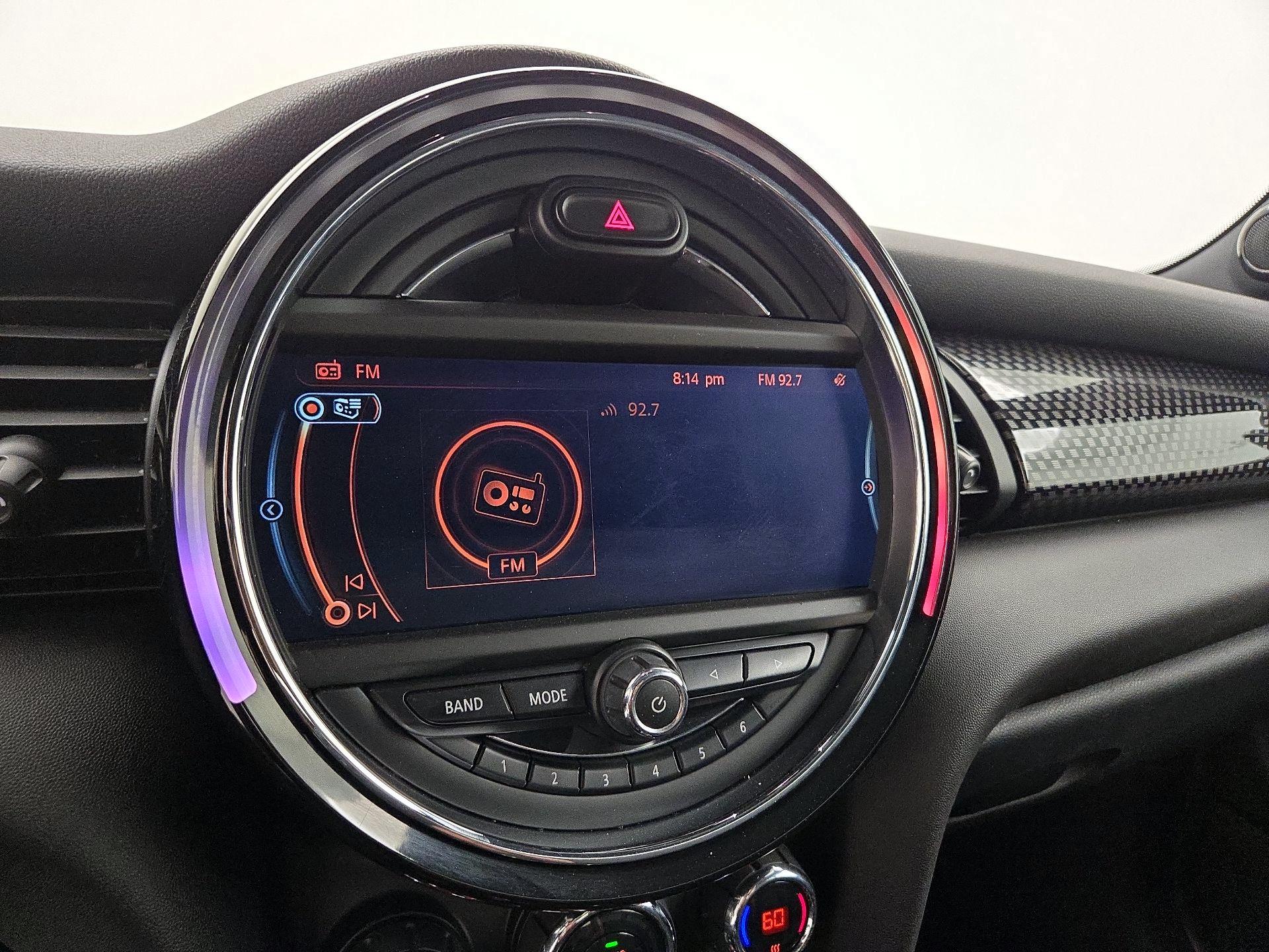 Thumbnail: 2015 MINI Cooper Hardtop - 16