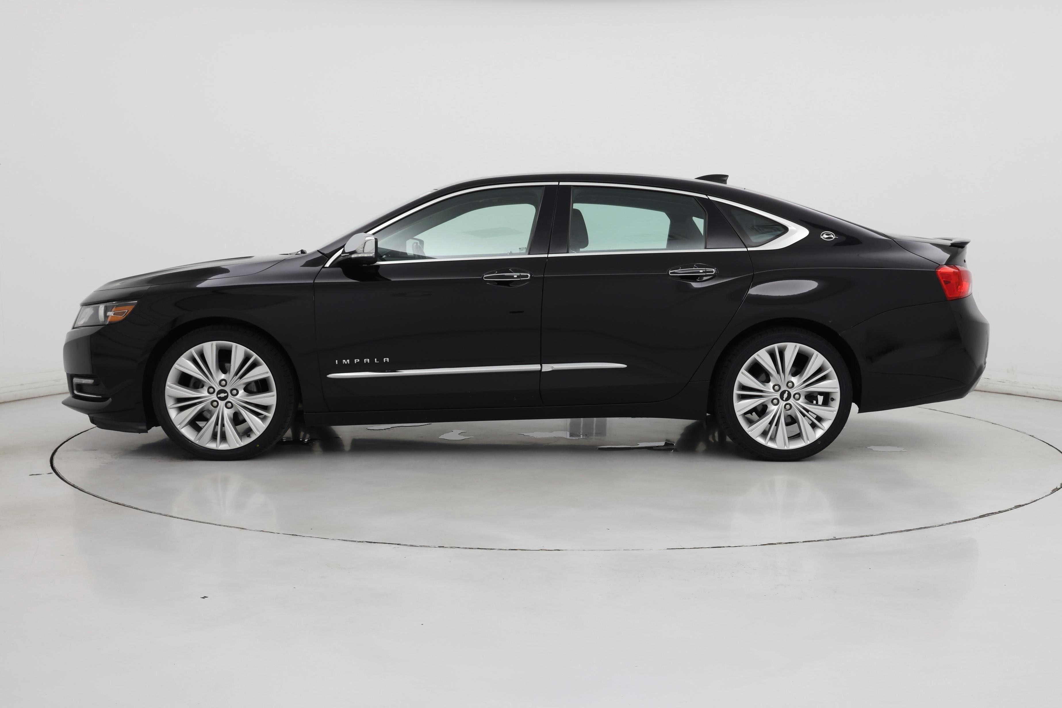 Thumbnail: 2017 Chevrolet Impala - 3