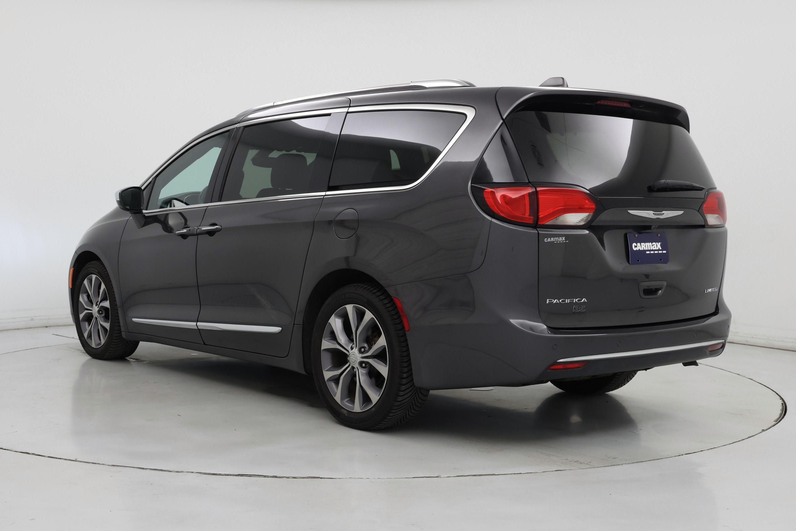 Thumbnail: 2020 Chrysler Pacifica - 2
