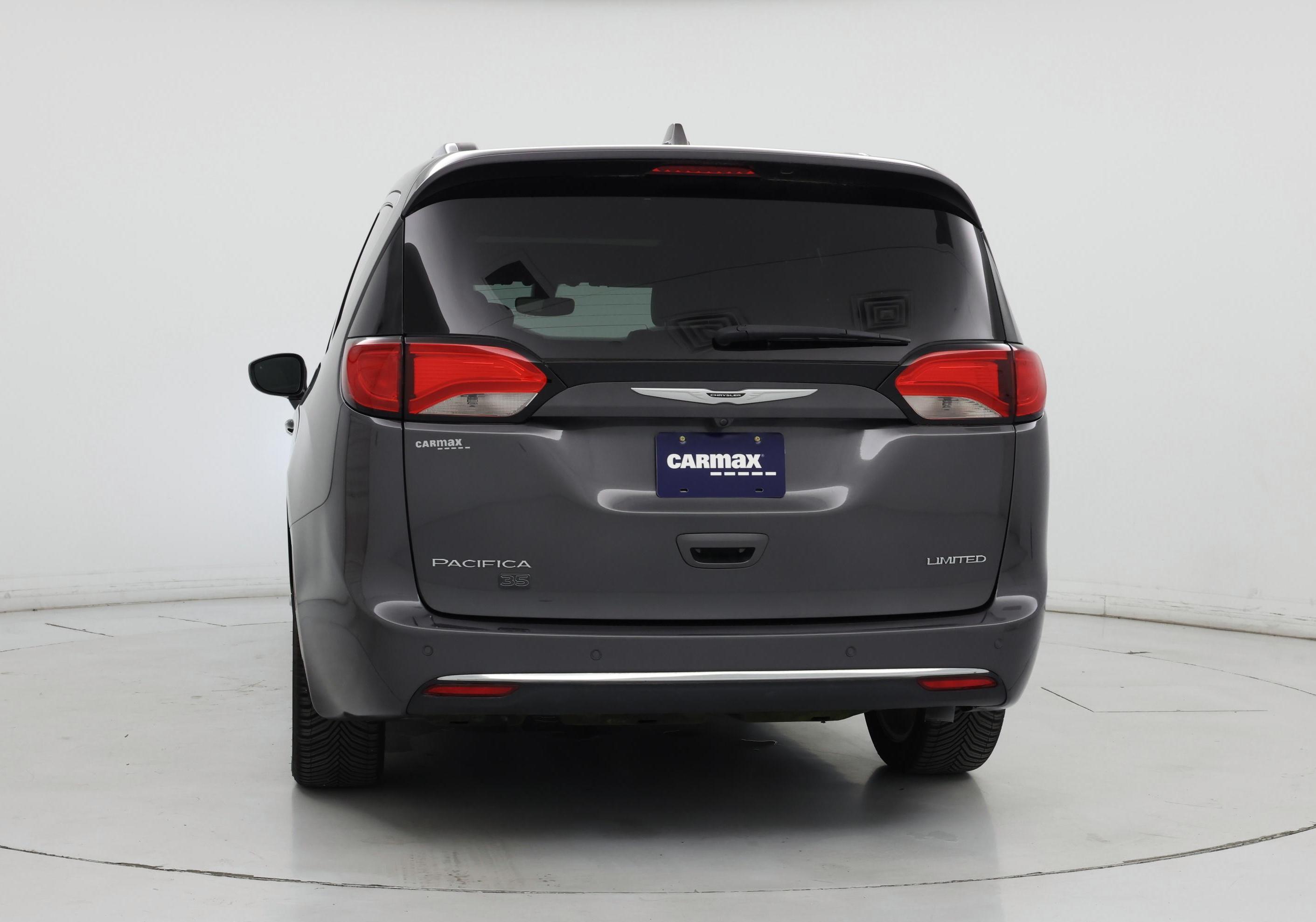 Thumbnail: 2020 Chrysler Pacifica - 6
