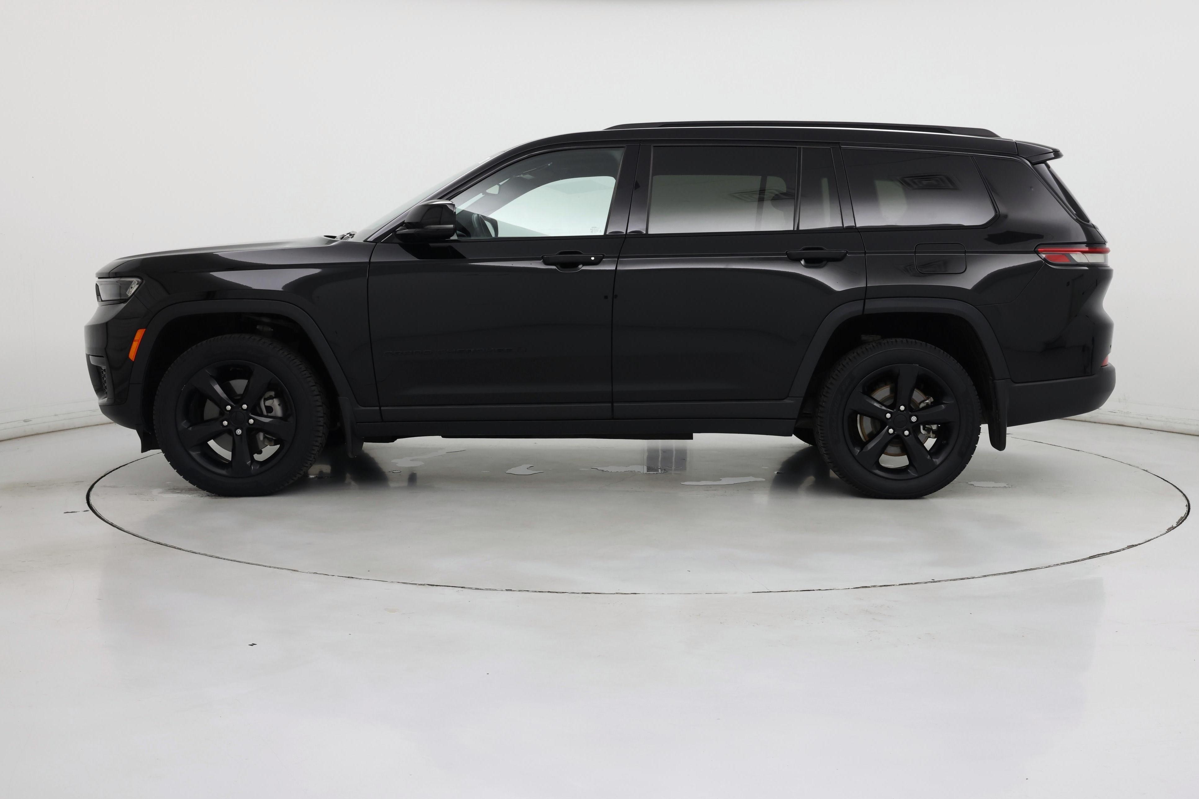 Thumbnail: 2022 Jeep Grand Cherokee L - 3