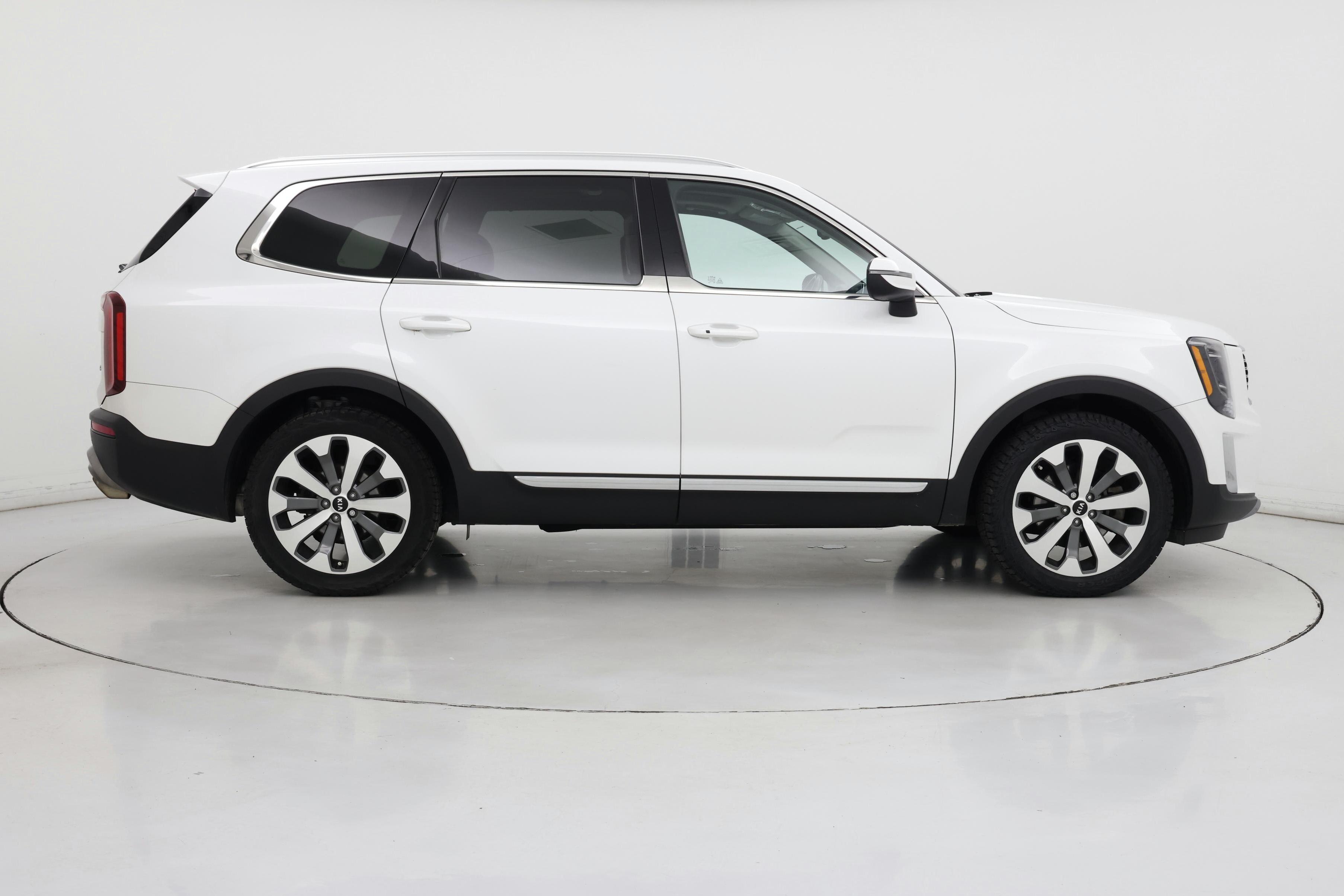Thumbnail: 2020 Kia Telluride - 7