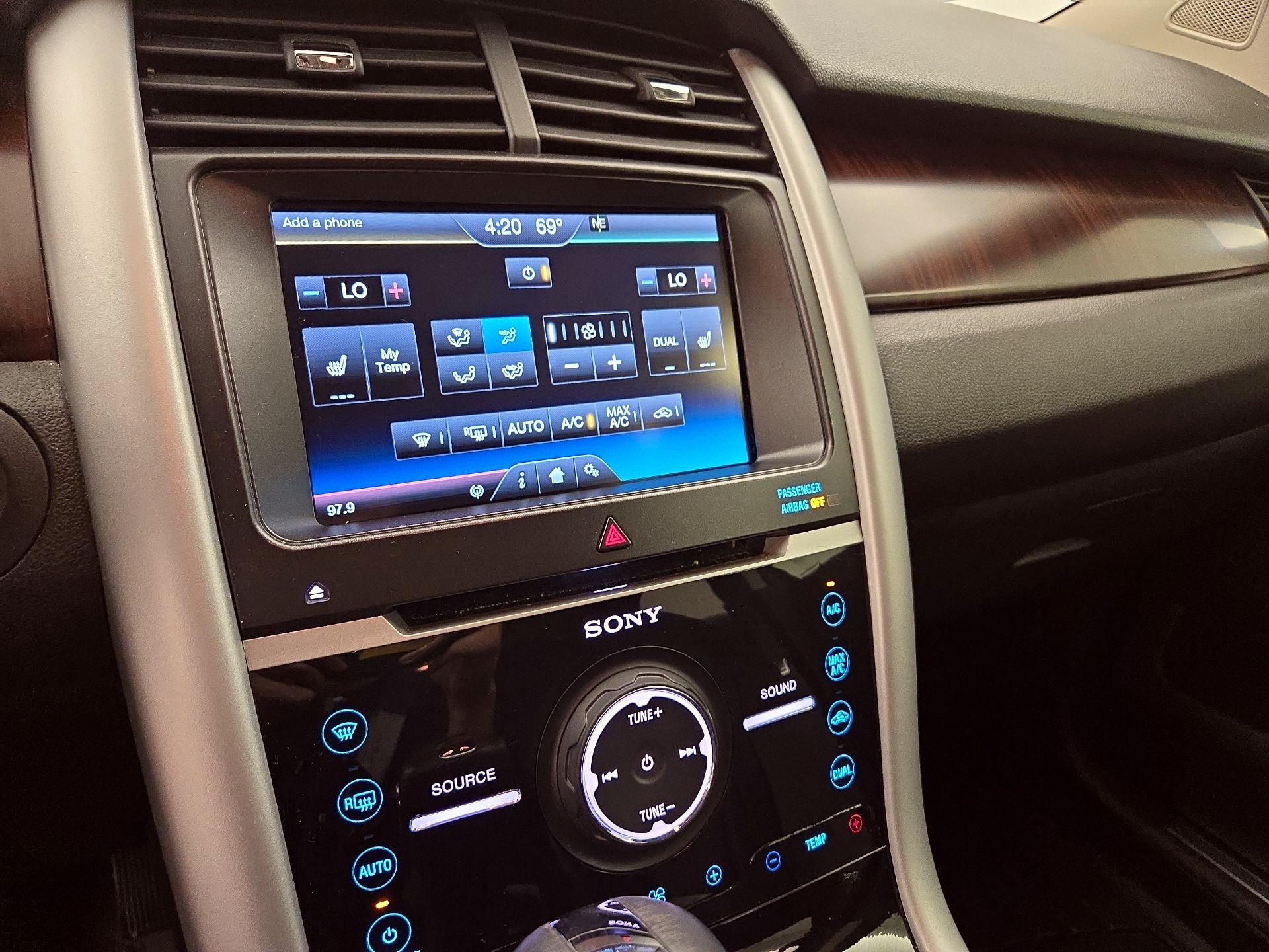 Thumbnail: 2014 Ford Edge - 17