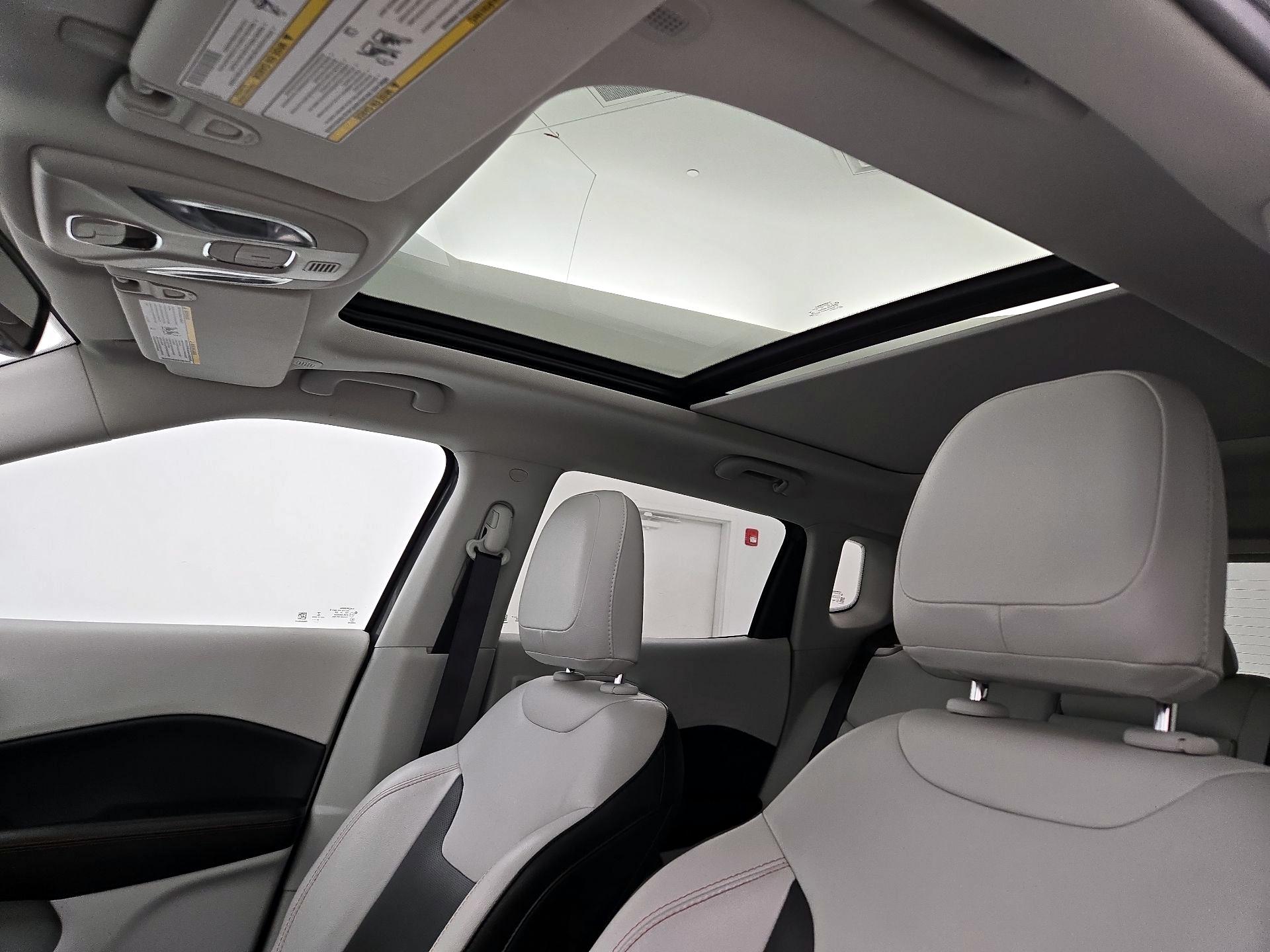 Thumbnail: 2021 Jeep Compass - 19