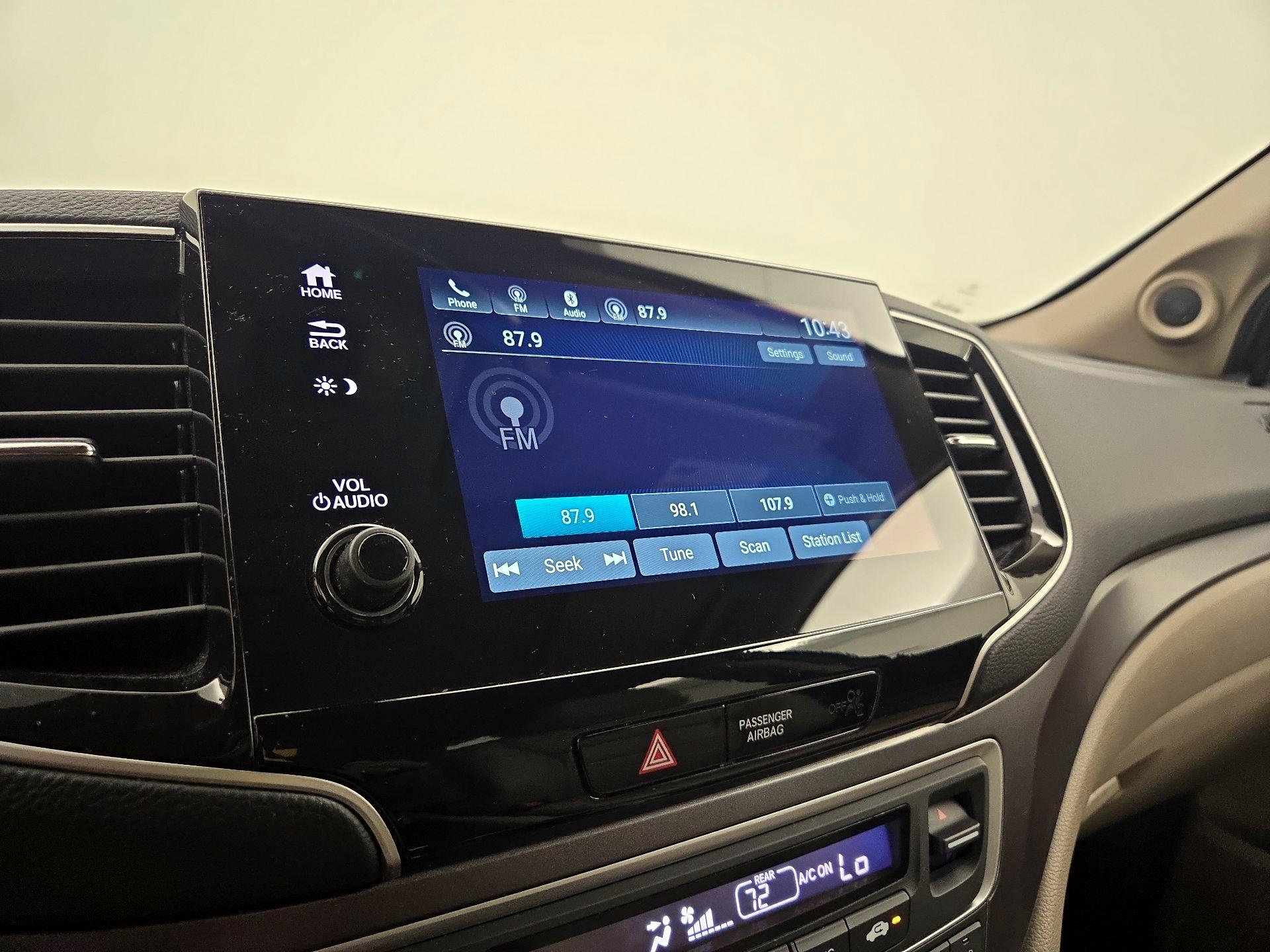 Thumbnail: 2021 Honda Pilot - 15