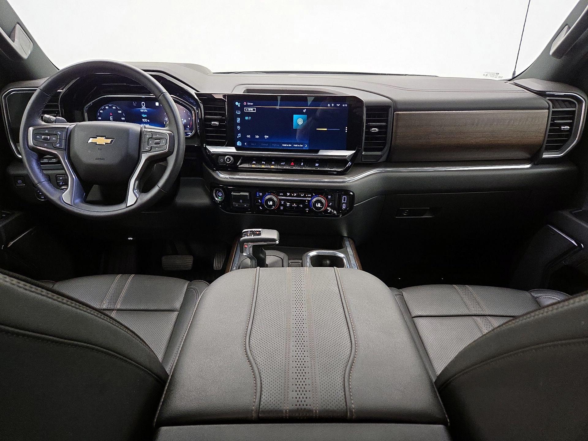 Thumbnail: 2023 Chevrolet Silverado 1500 - 9