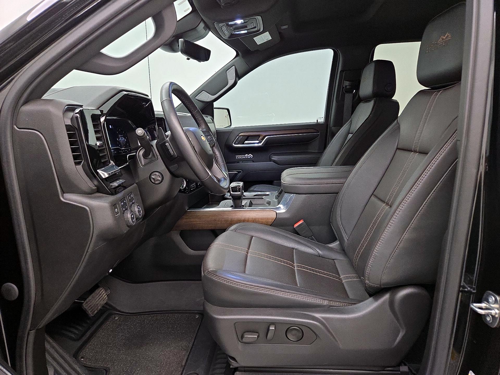 Thumbnail: 2023 Chevrolet Silverado 1500 - 11