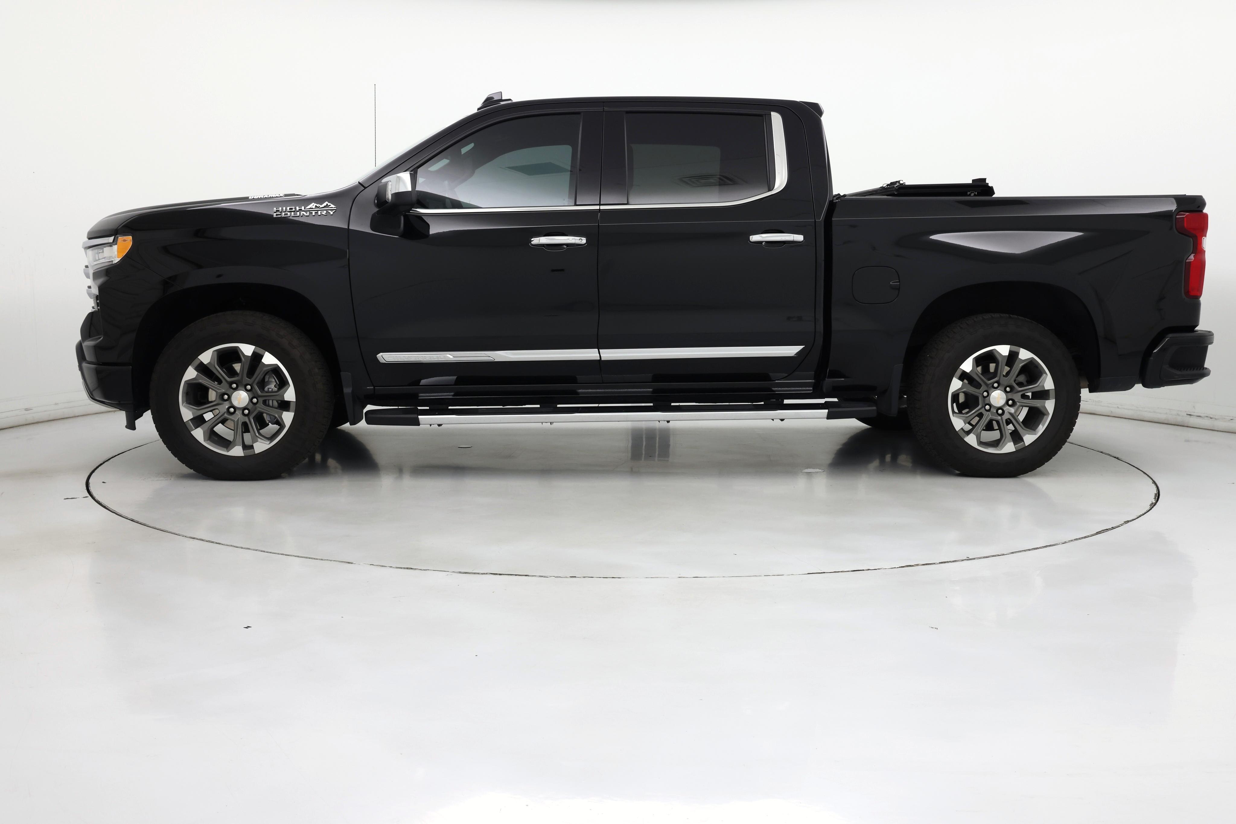 Thumbnail: 2023 Chevrolet Silverado 1500 - 3