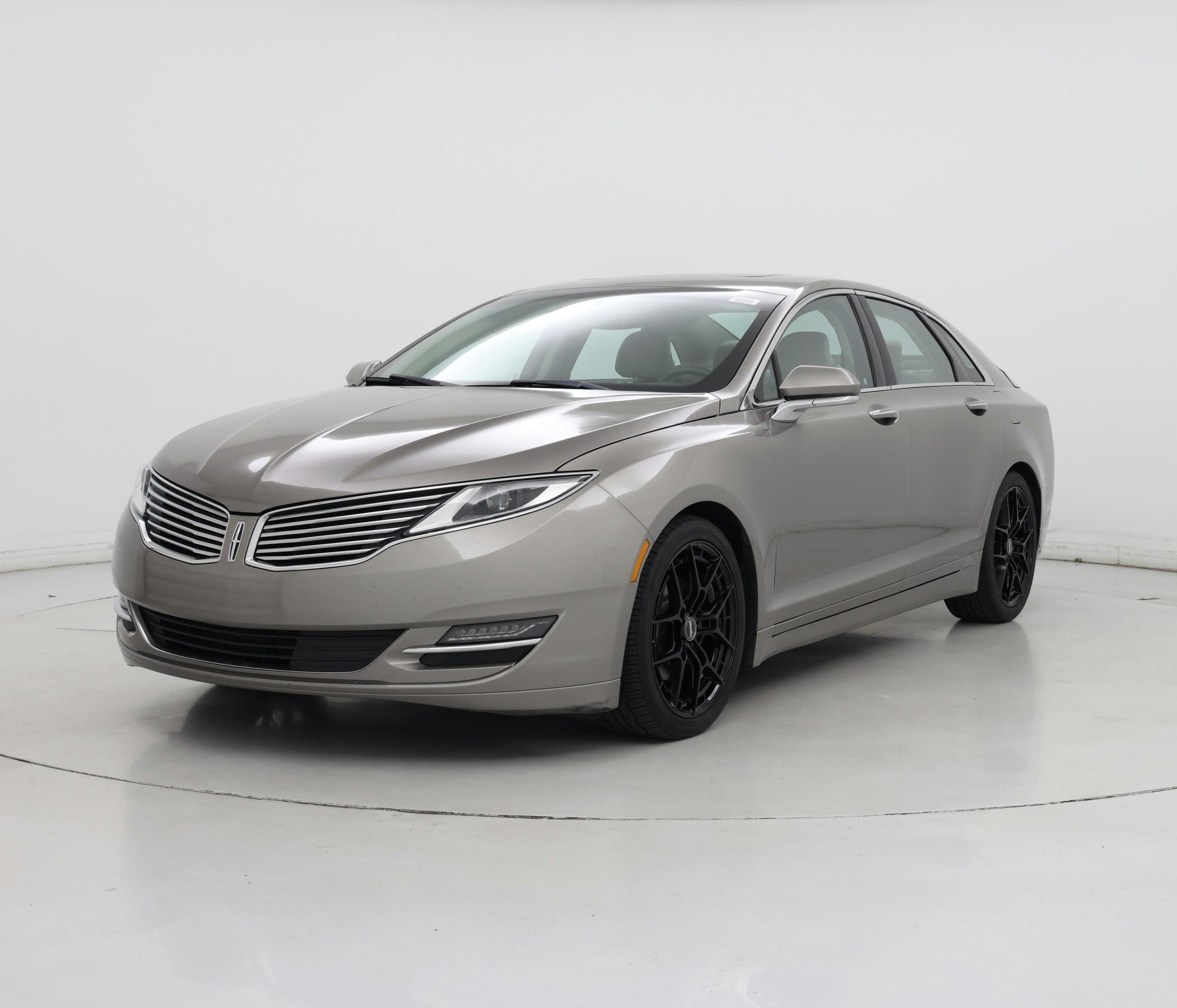 Thumbnail: 2016 Lincoln MKZ - 4