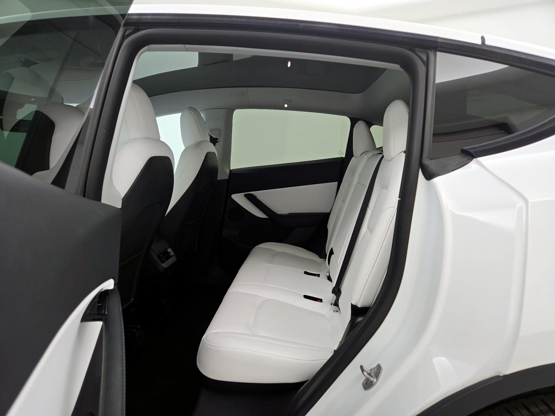 Thumbnail: 2020 Tesla Model Y - 18