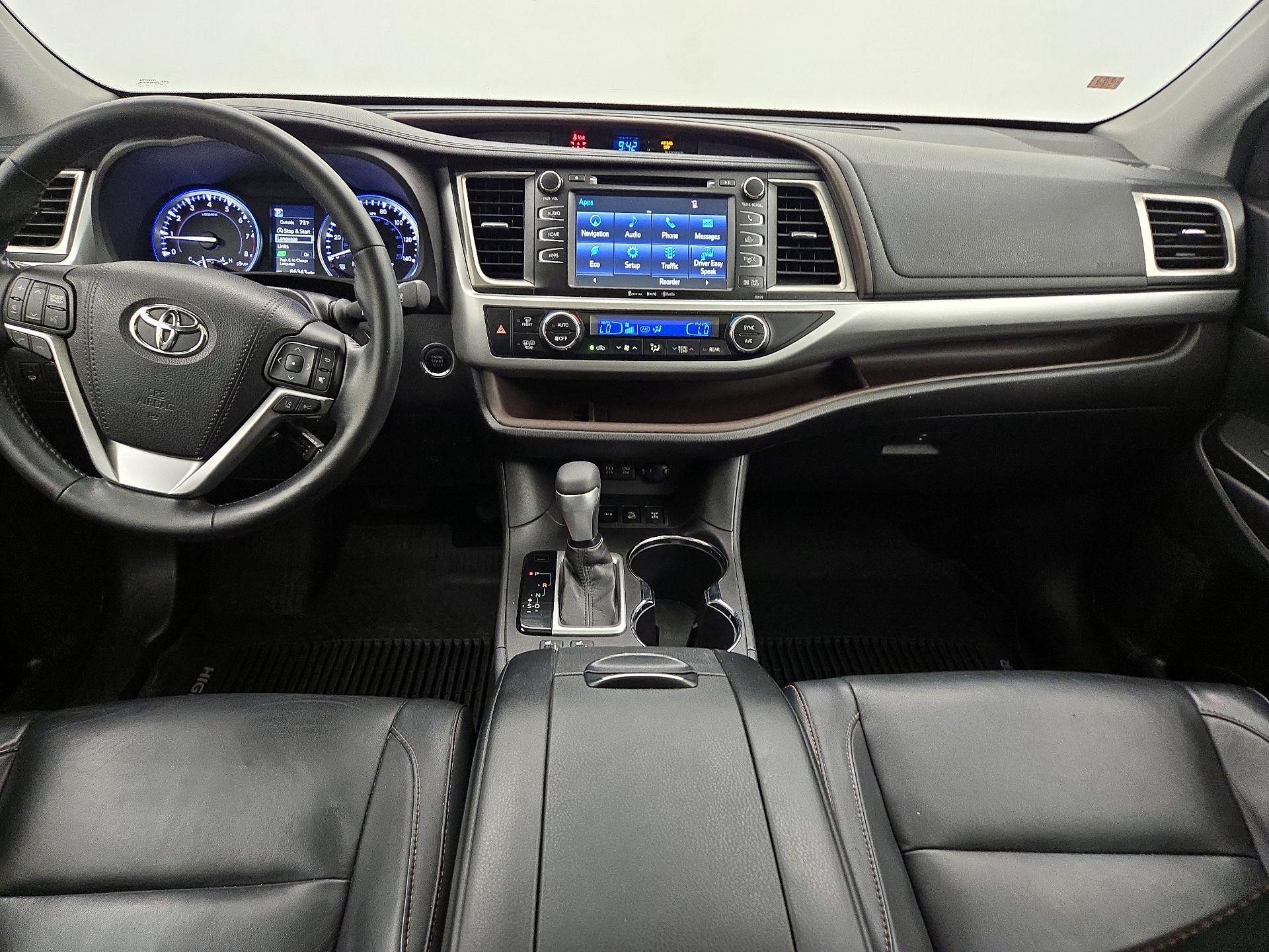 Thumbnail: 2018 Toyota Highlander - 9