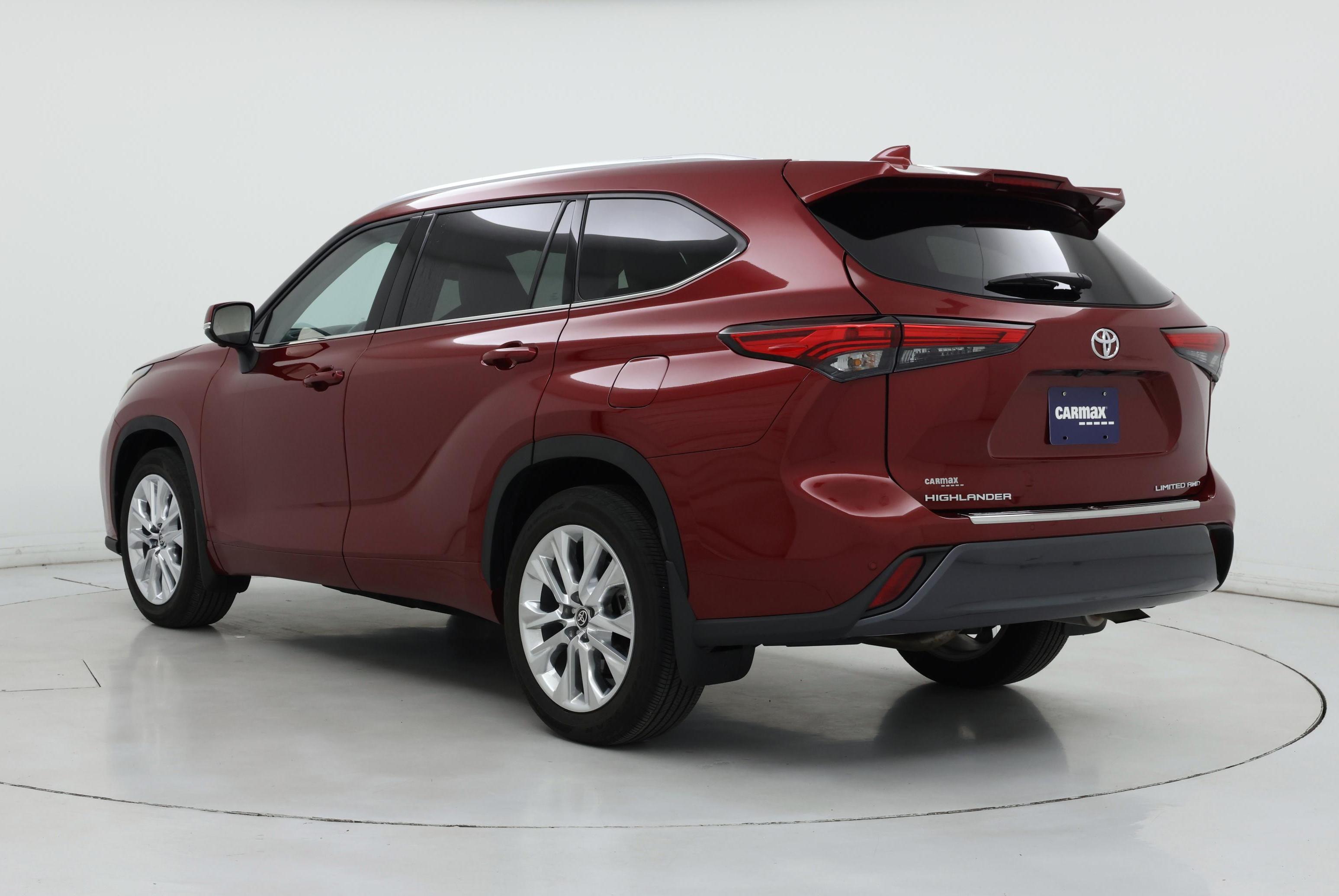 Thumbnail: 2023 Toyota Highlander - 2