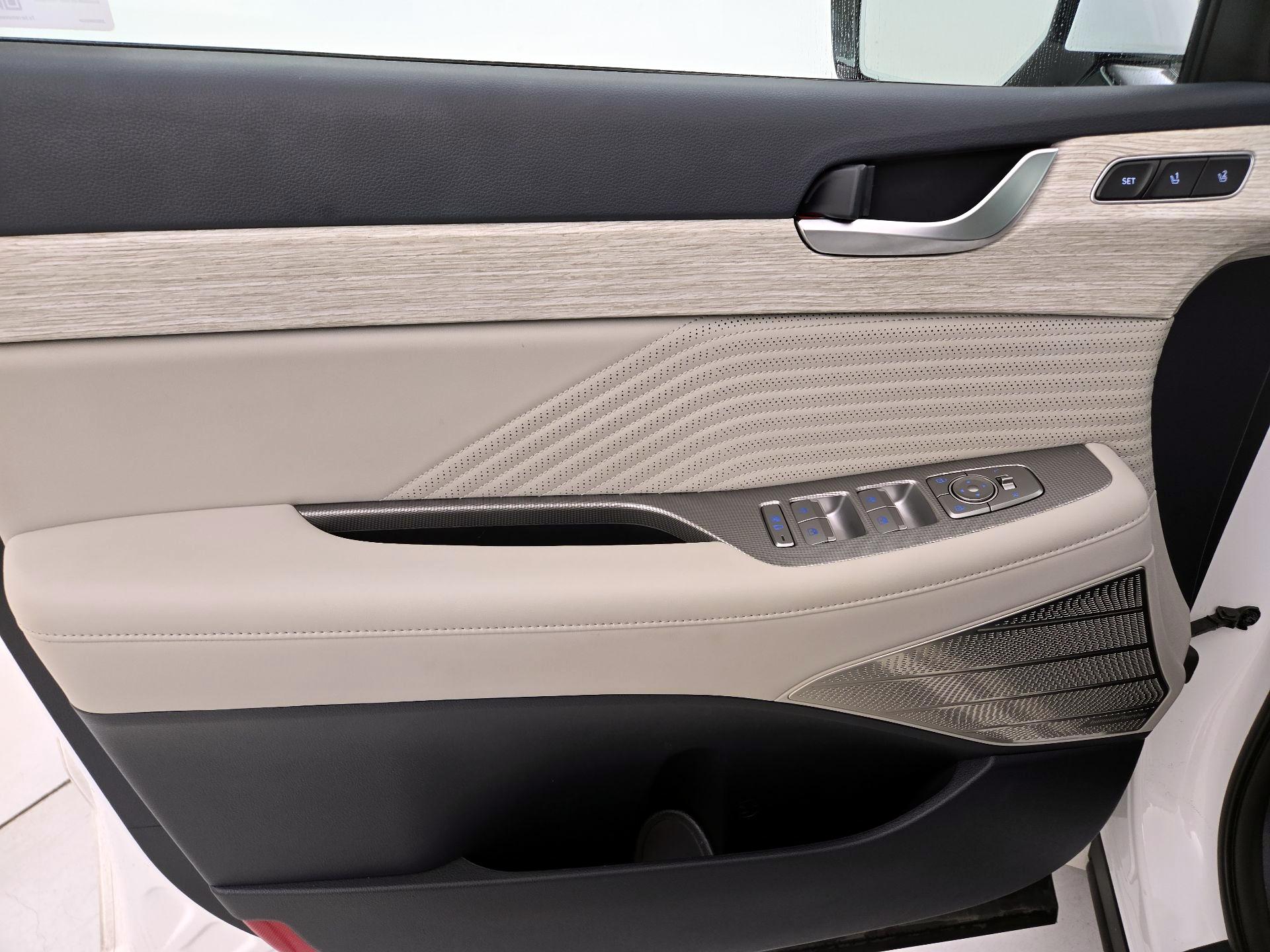 Thumbnail: 2024 Hyundai Palisade - 12