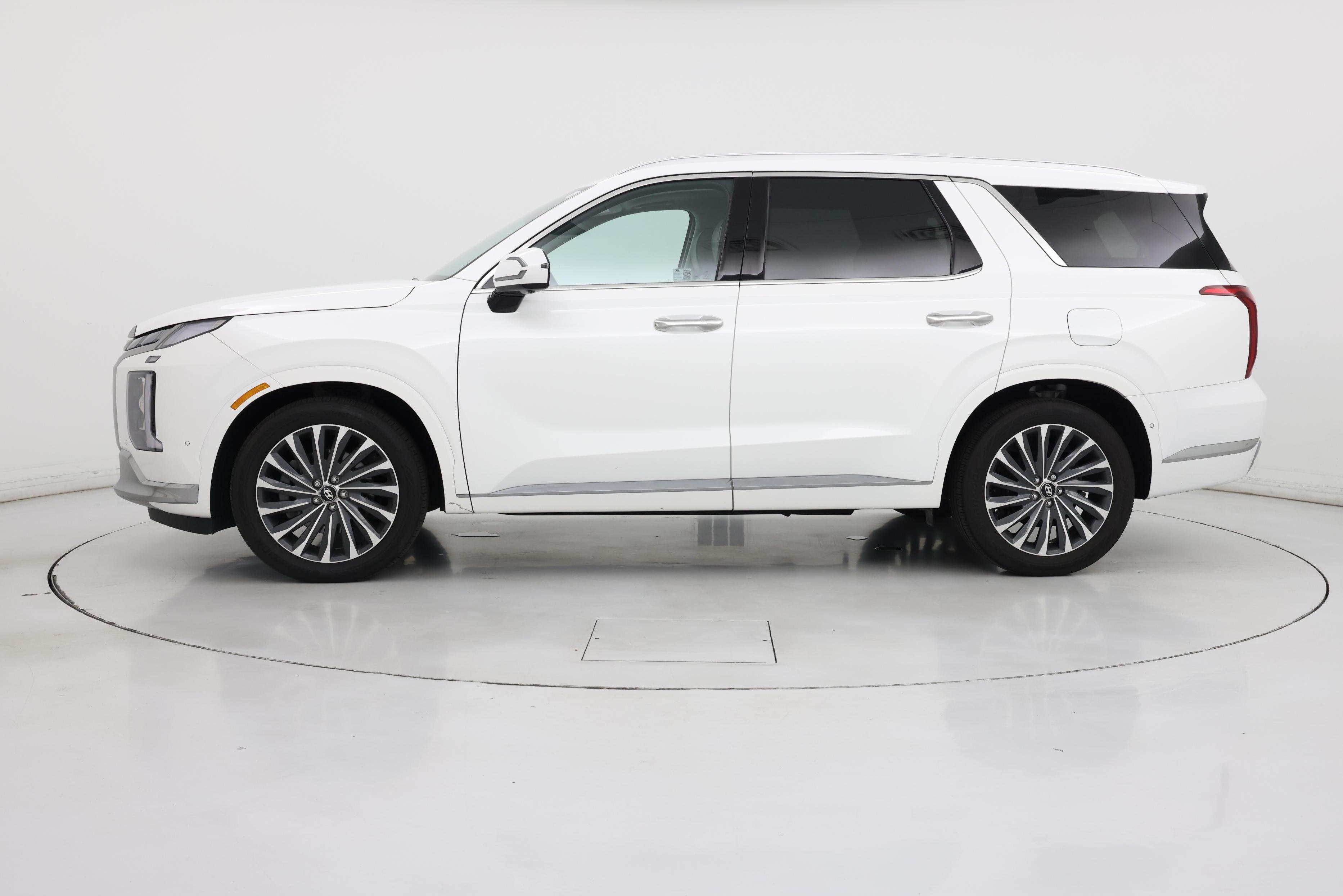 Thumbnail: 2024 Hyundai Palisade - 3