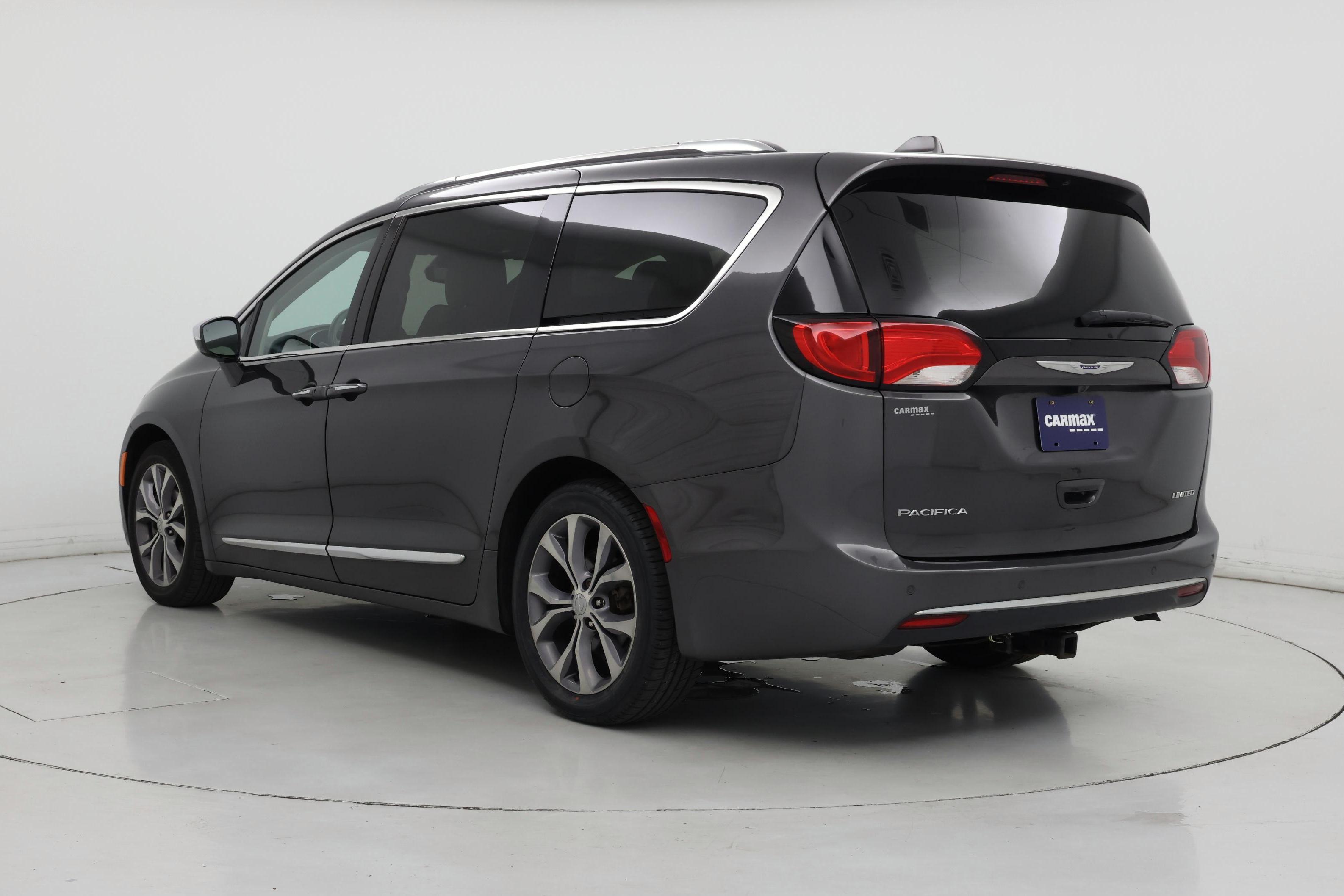 Thumbnail: 2020 Chrysler Pacifica - 2