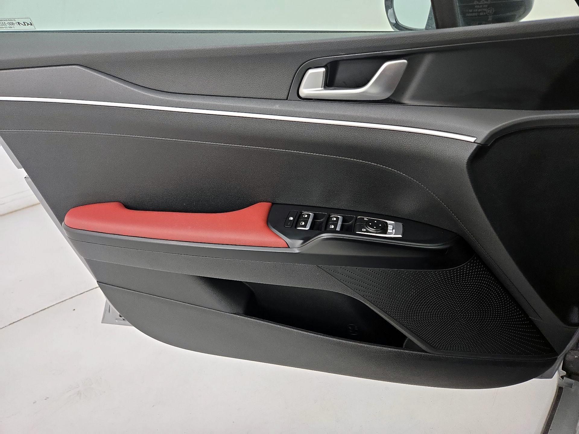 Thumbnail: 2023 Kia K5 - 12