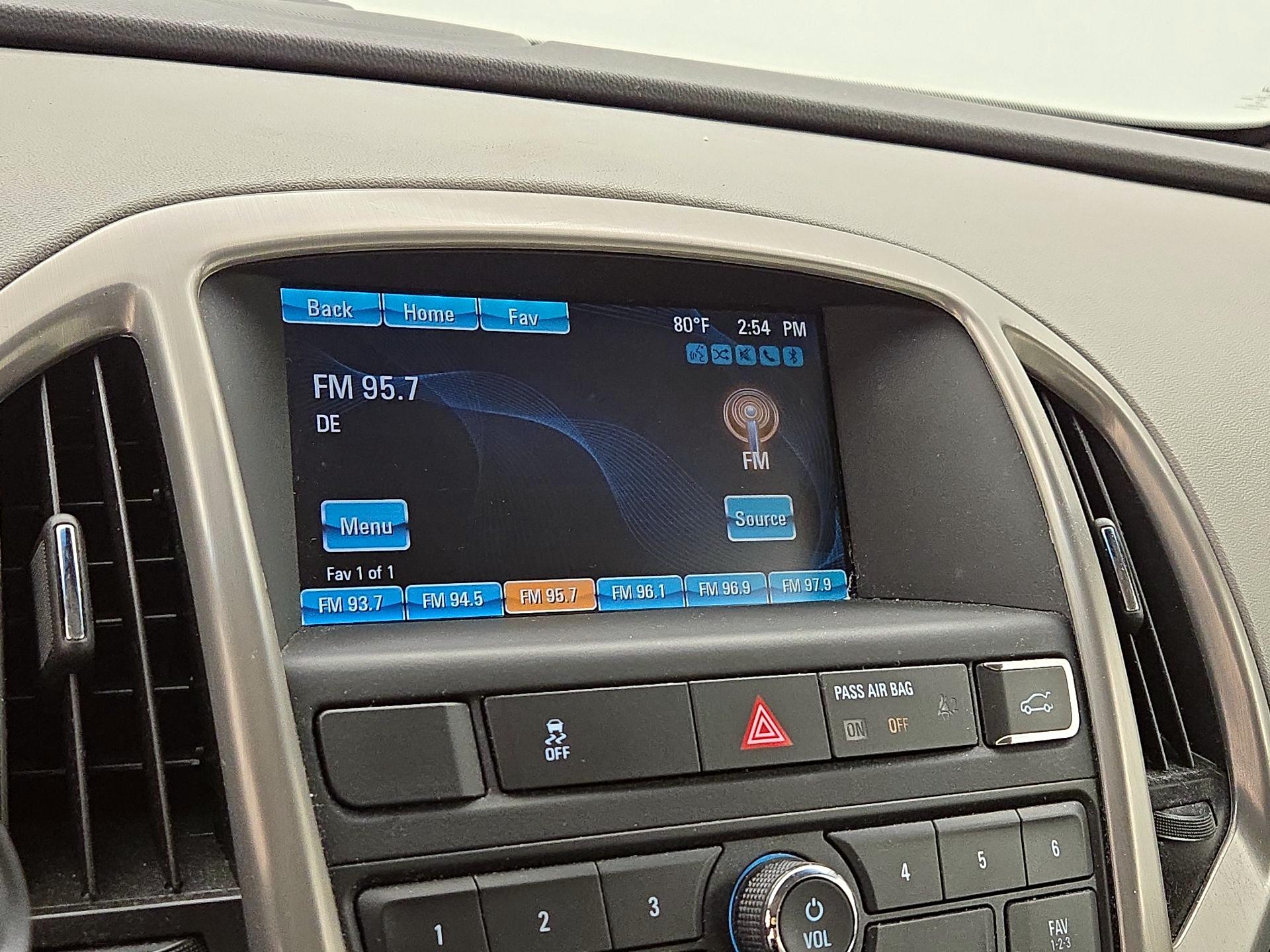 Thumbnail: 2016 Buick Verano - 15