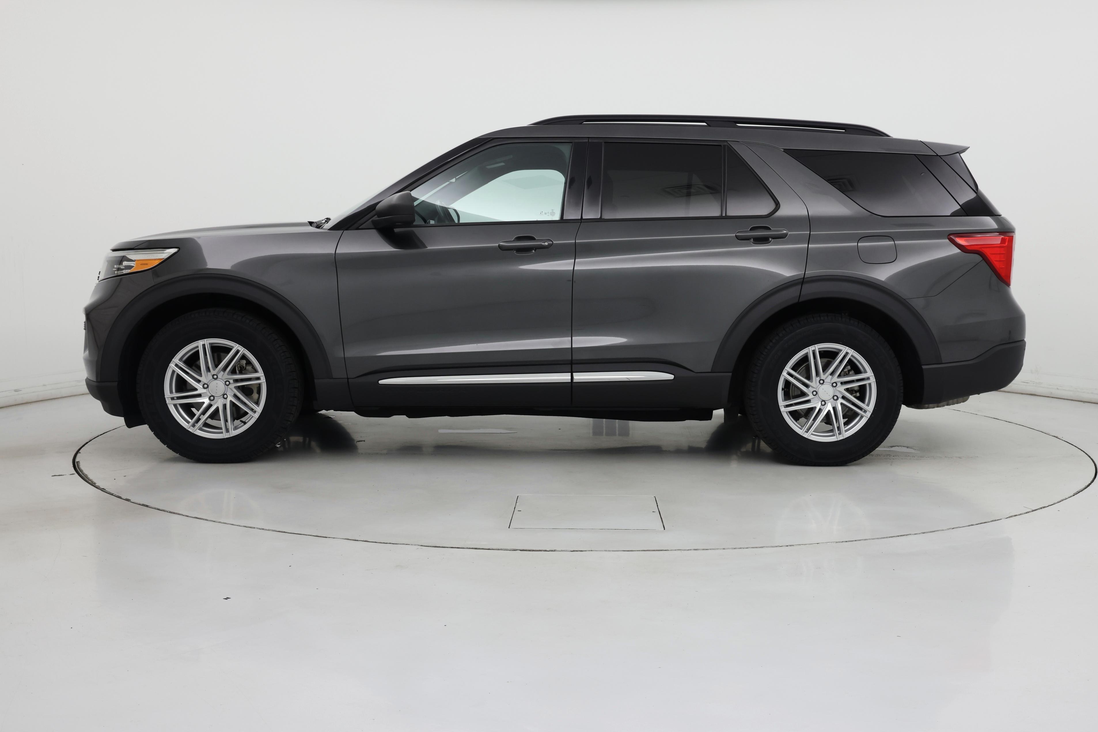 Thumbnail: 2020 Ford Explorer - 3