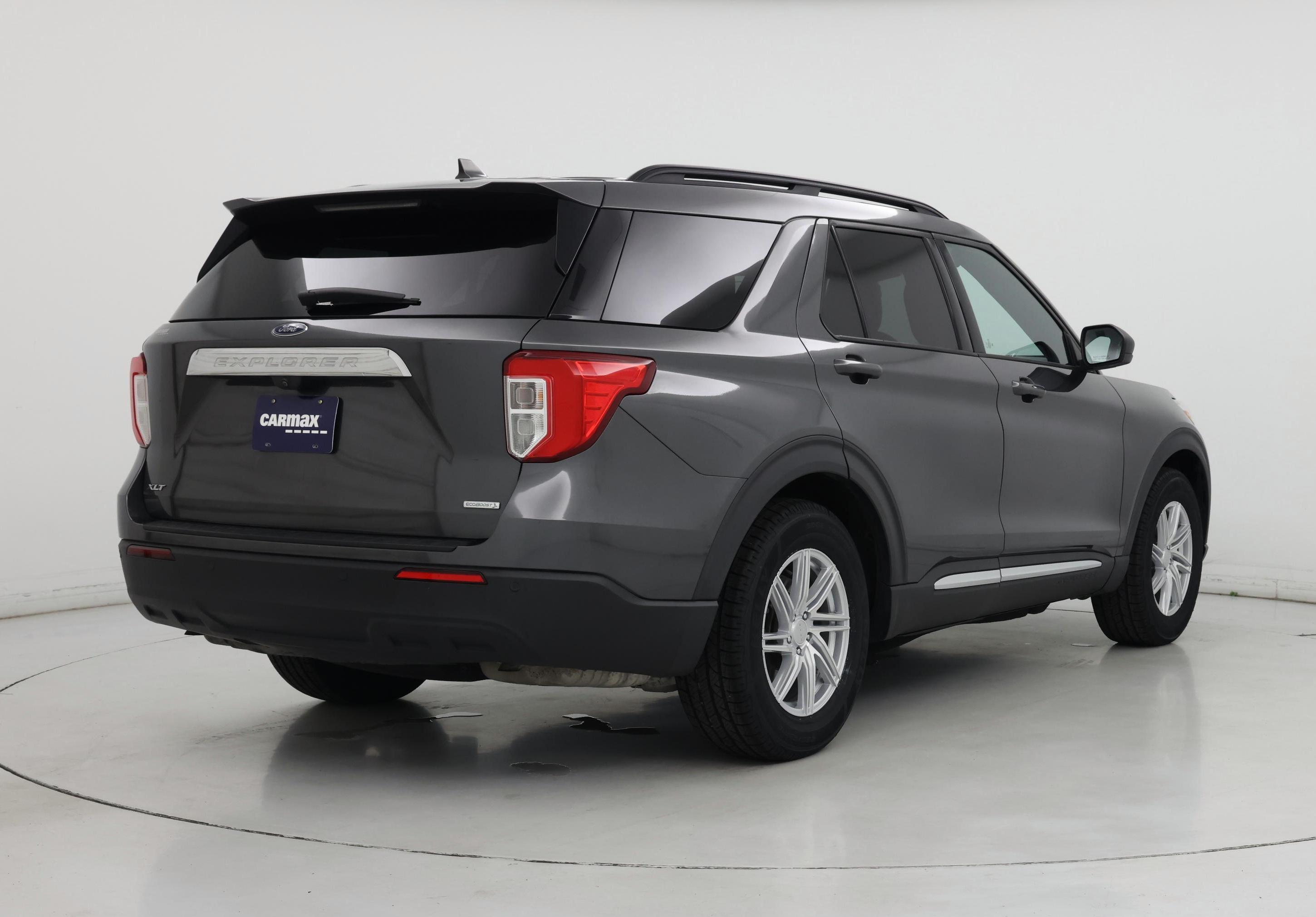 Thumbnail: 2020 Ford Explorer - 8