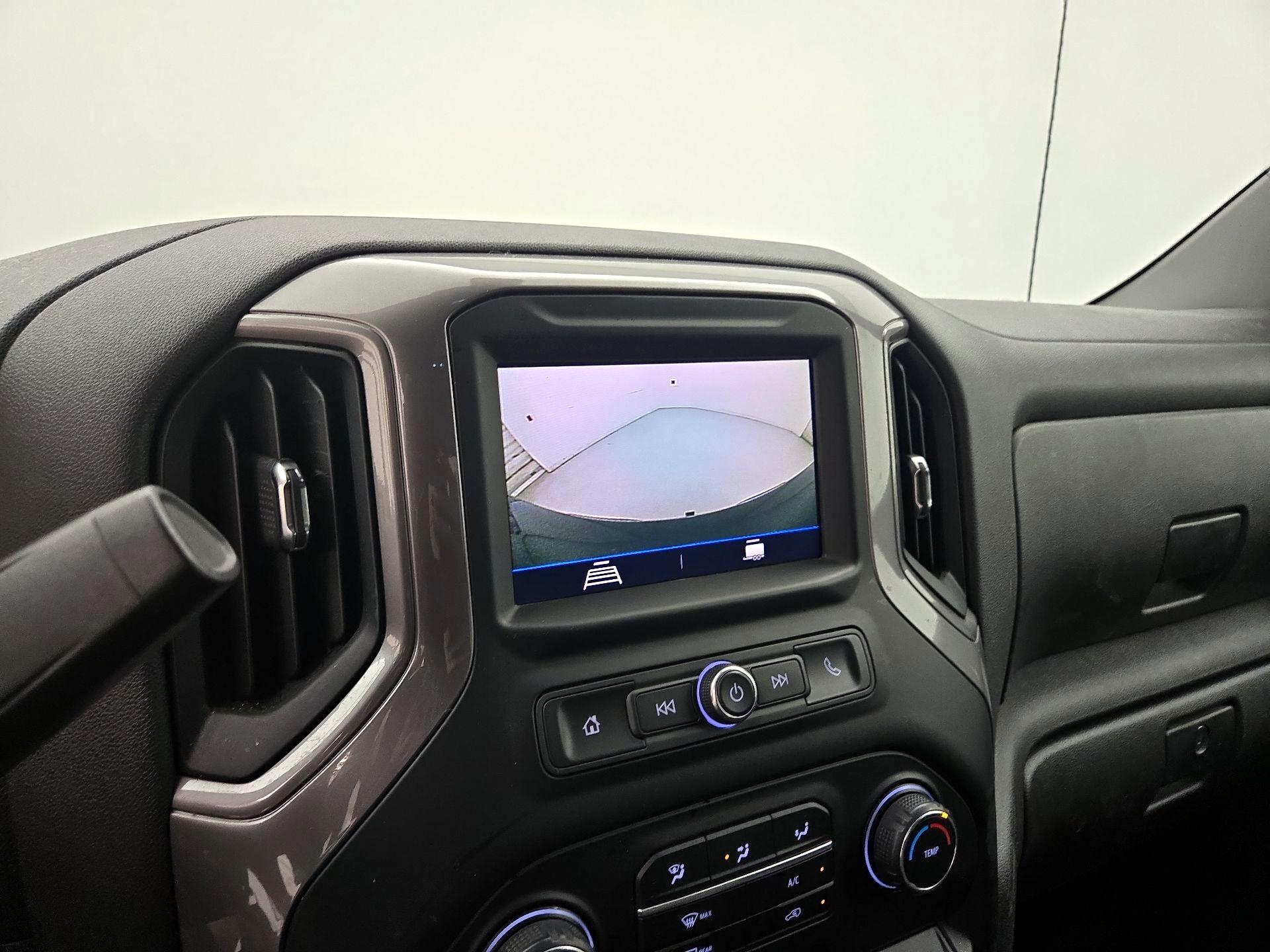 Thumbnail: 2020 Chevrolet Silverado 1500 - 14