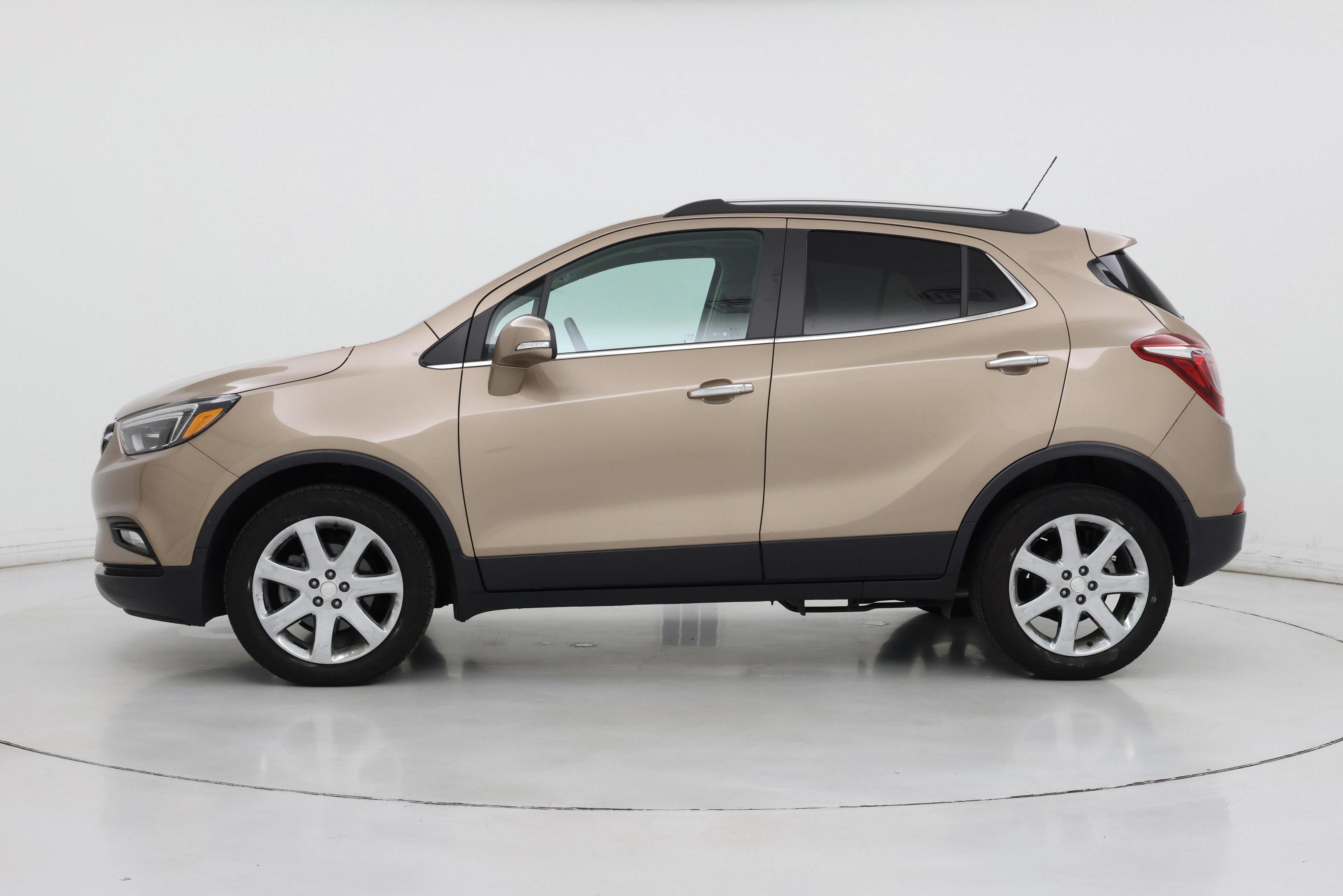 Thumbnail: 2019 Buick Encore - 3