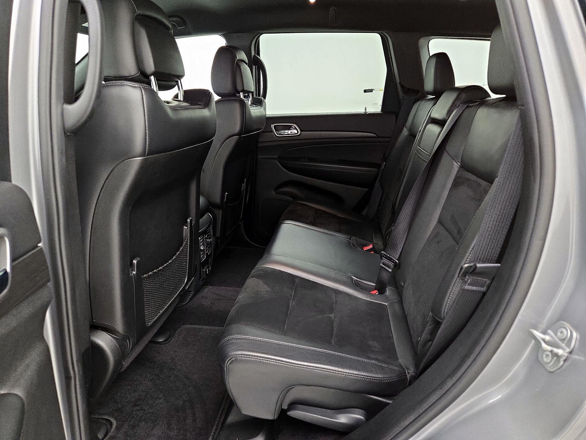 Thumbnail: 2018 Jeep Grand Cherokee - 20