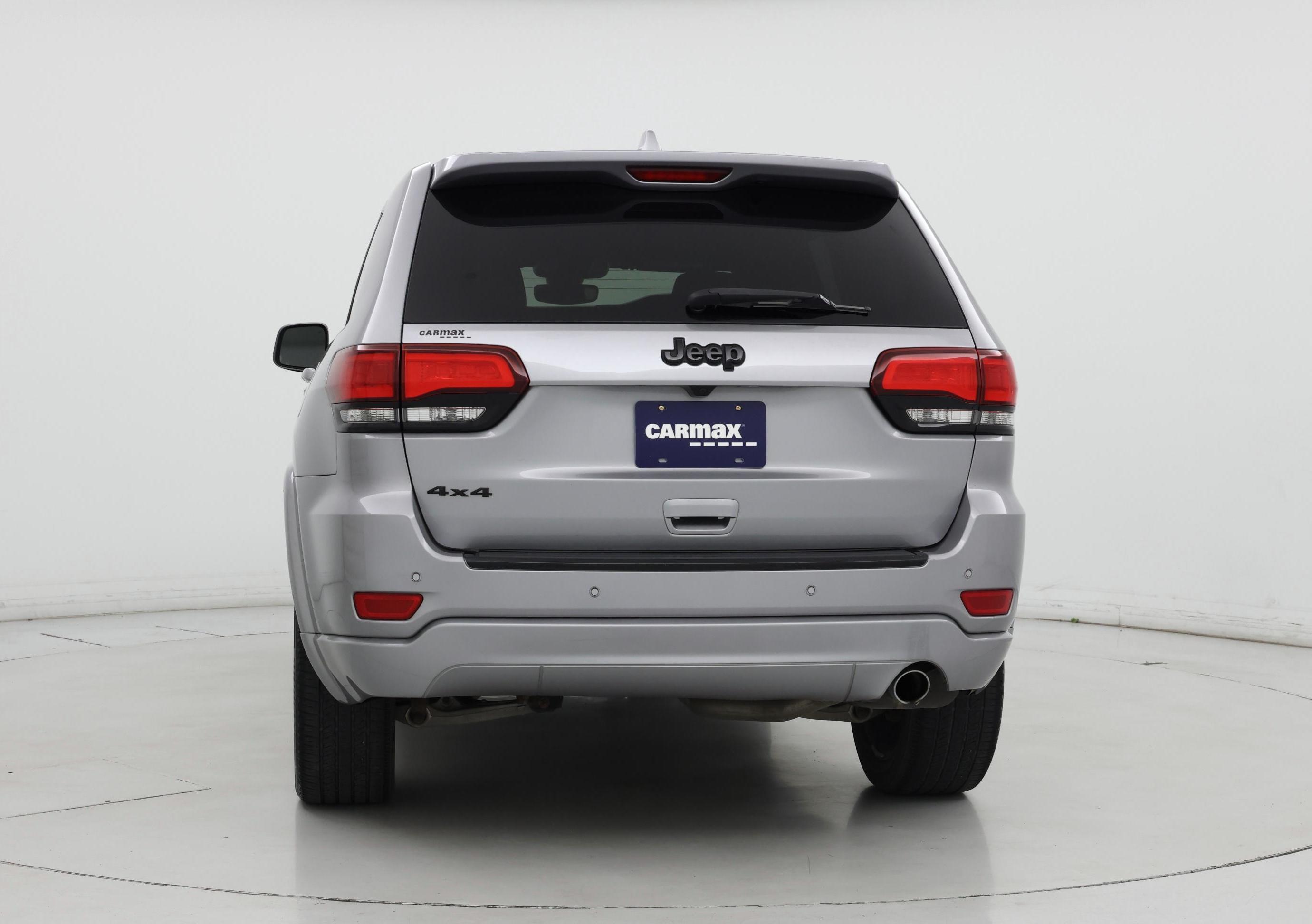 Thumbnail: 2018 Jeep Grand Cherokee - 6
