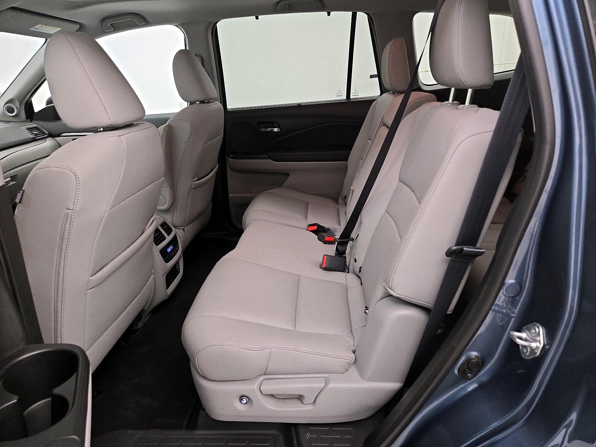 Thumbnail: 2021 Honda Pilot - 20