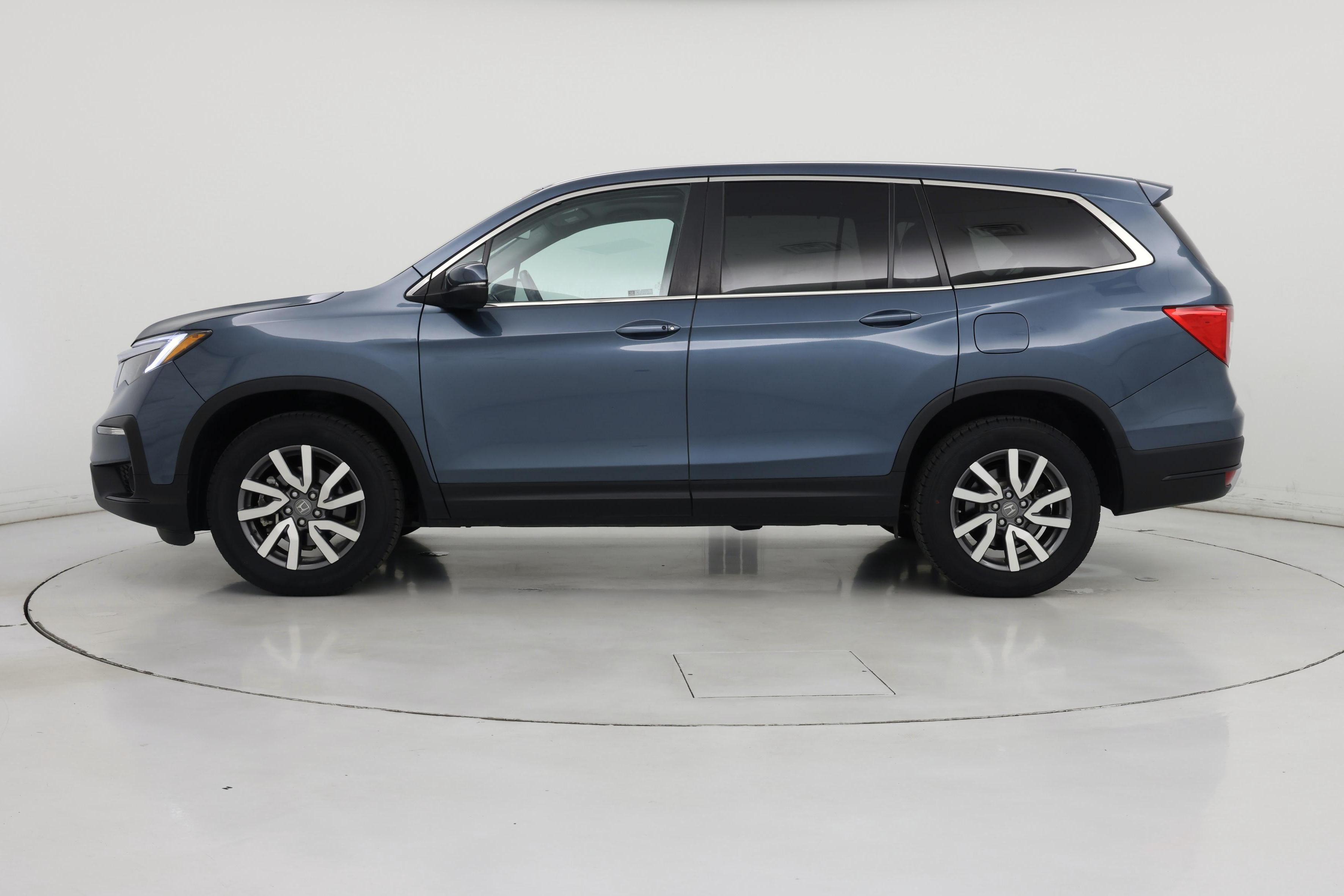 Thumbnail: 2021 Honda Pilot - 3