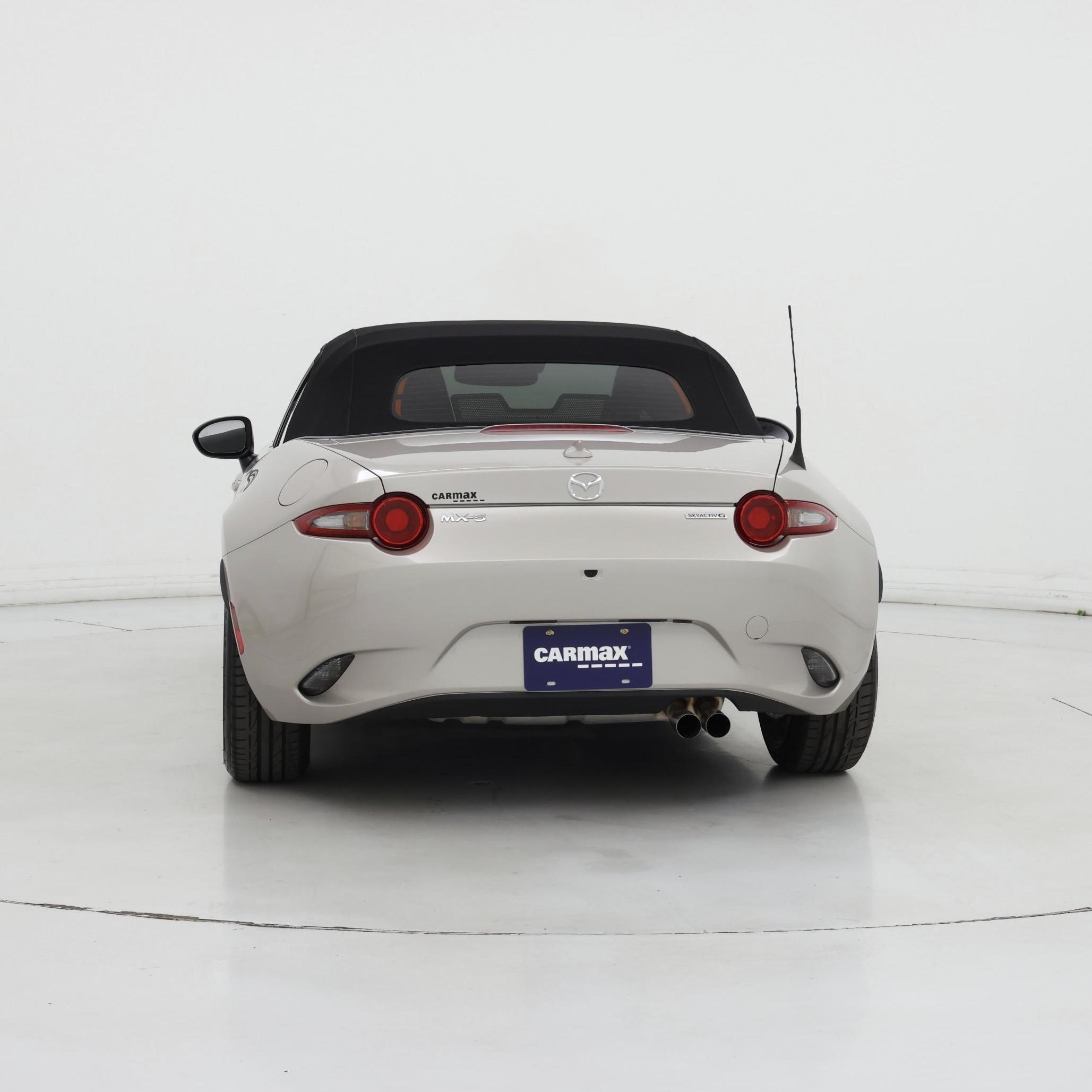Thumbnail: 2022 Mazda MX-5 Miata - 6