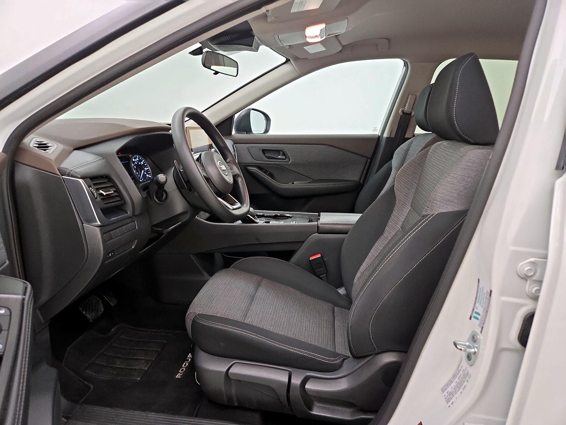 Thumbnail: 2021 Nissan Rogue - 11