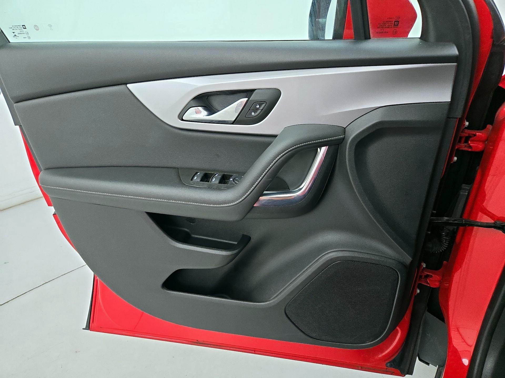 Thumbnail: 2023 Chevrolet Blazer - 12