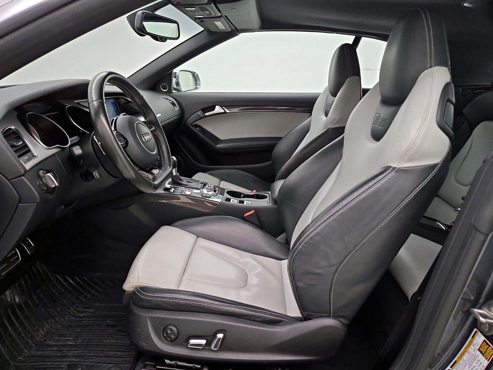 Thumbnail: 2016 Audi S5 - 11