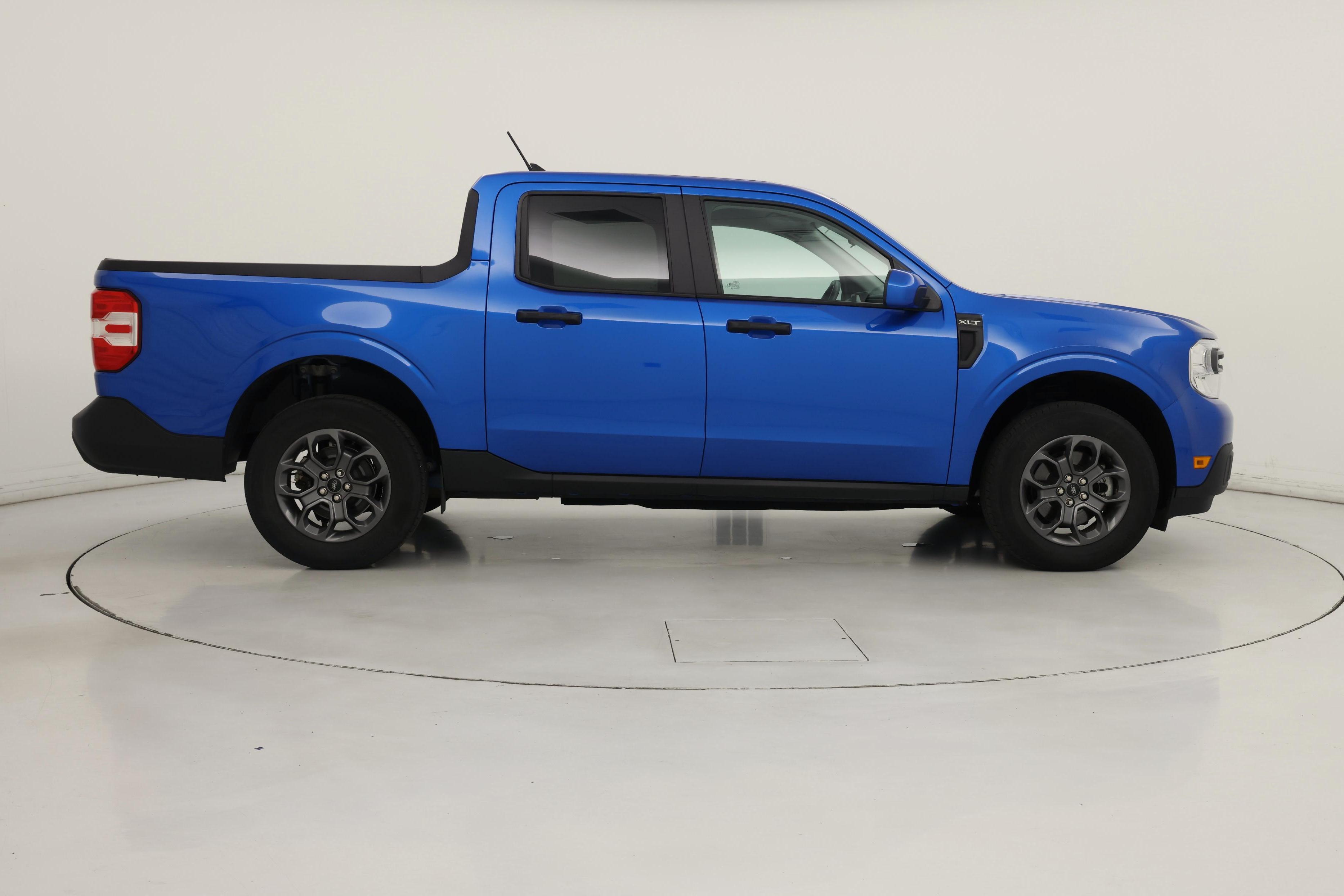 Thumbnail: 2022 Ford Maverick - 7